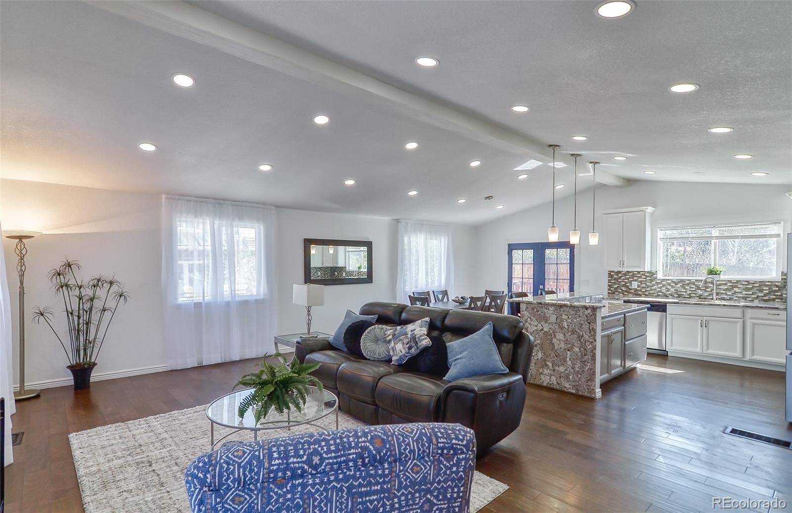 MLS Image #5 for 8246 s dover street,littleton, Colorado