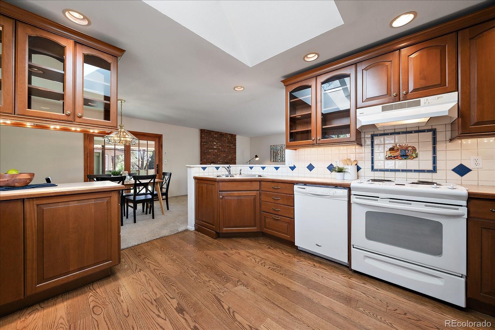 MLS Image #12 for 6477 s hill street,littleton, Colorado