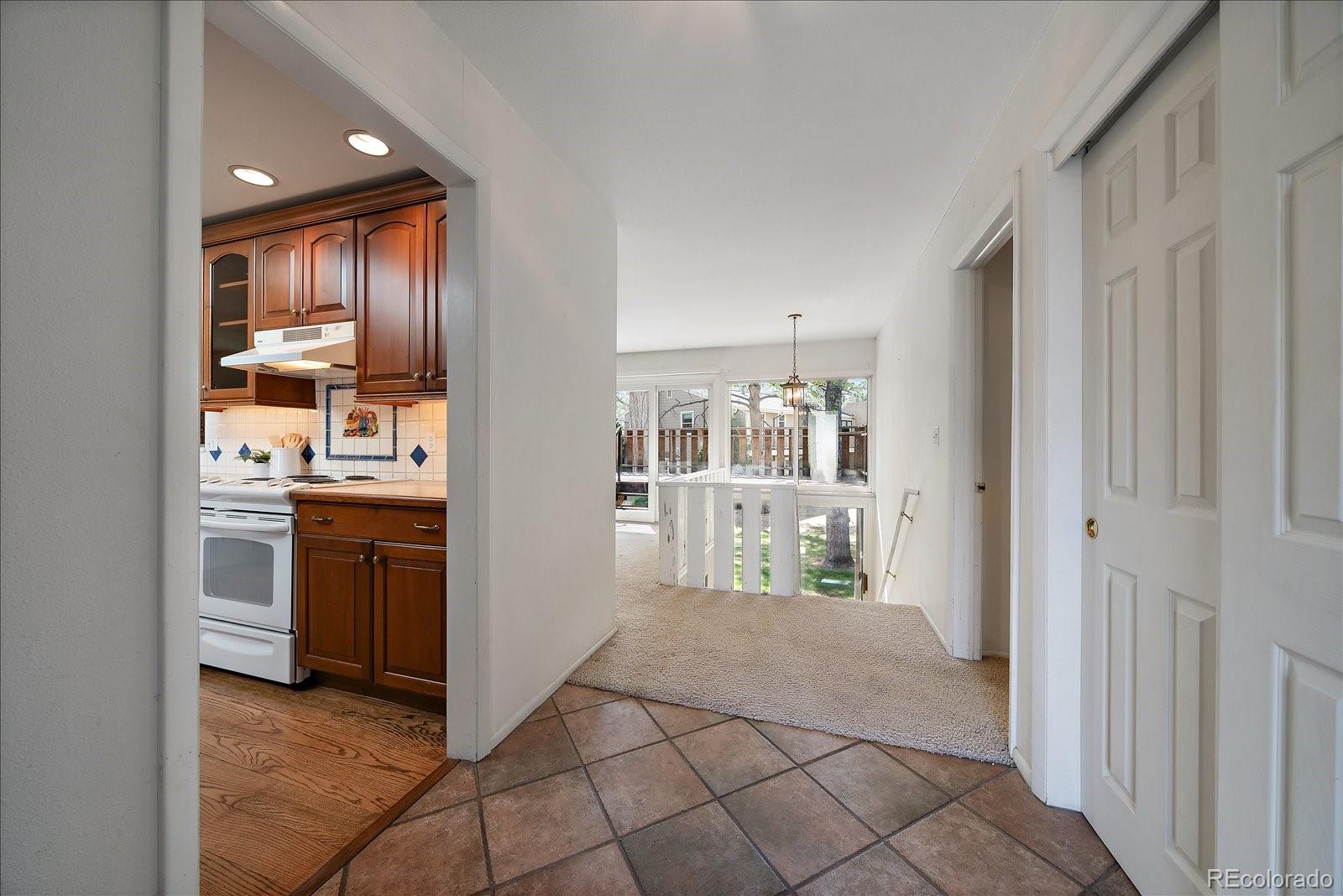 MLS Image #2 for 6477 s hill street,littleton, Colorado