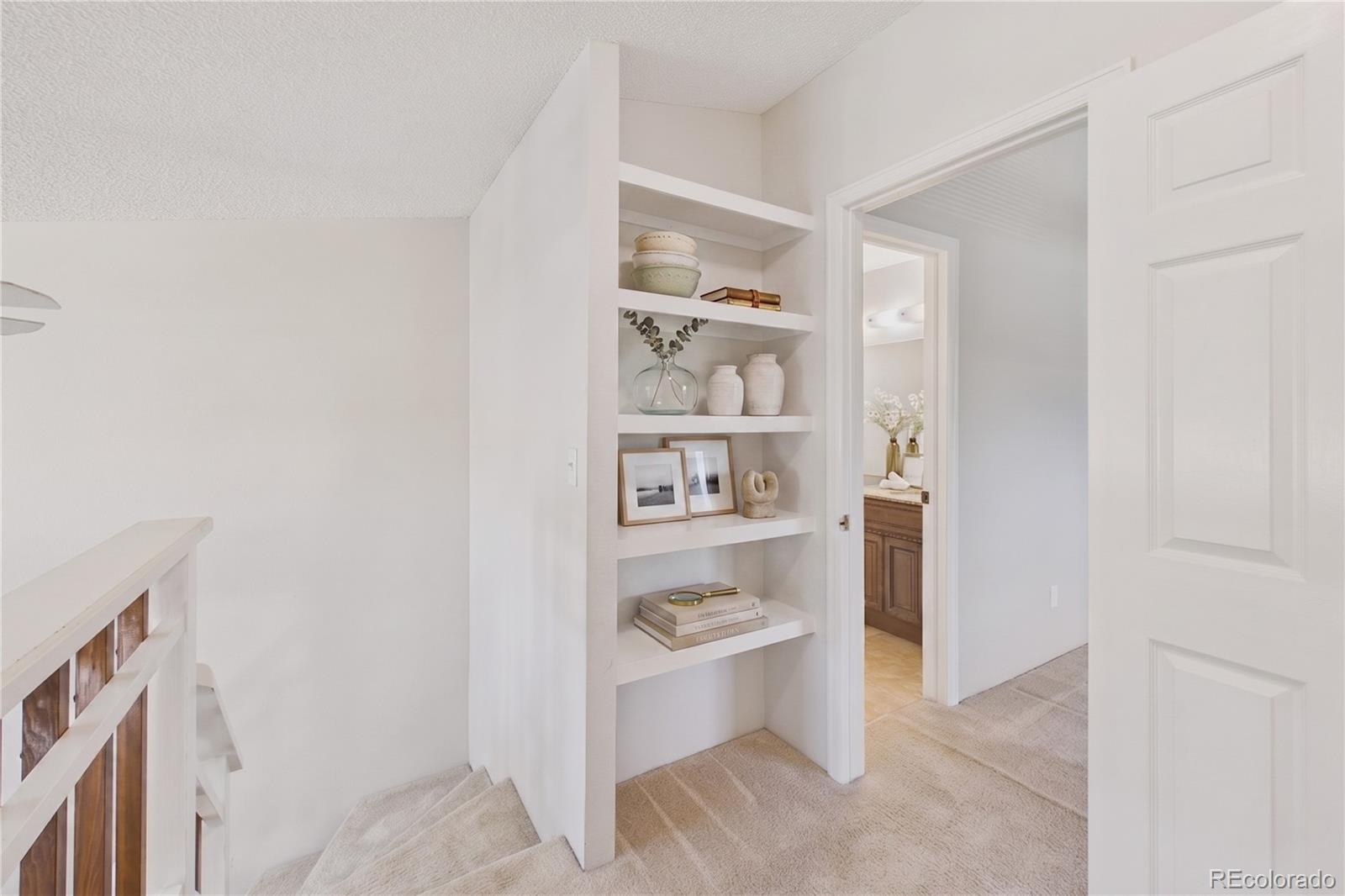 MLS Image #7 for 1140 s monaco parkway,denver, Colorado