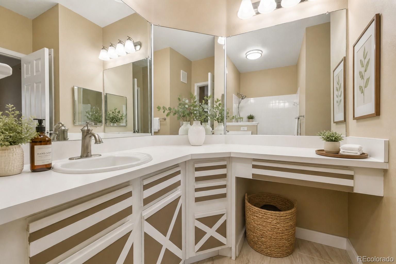 MLS Image #17 for 7438 s quail circle,littleton, Colorado
