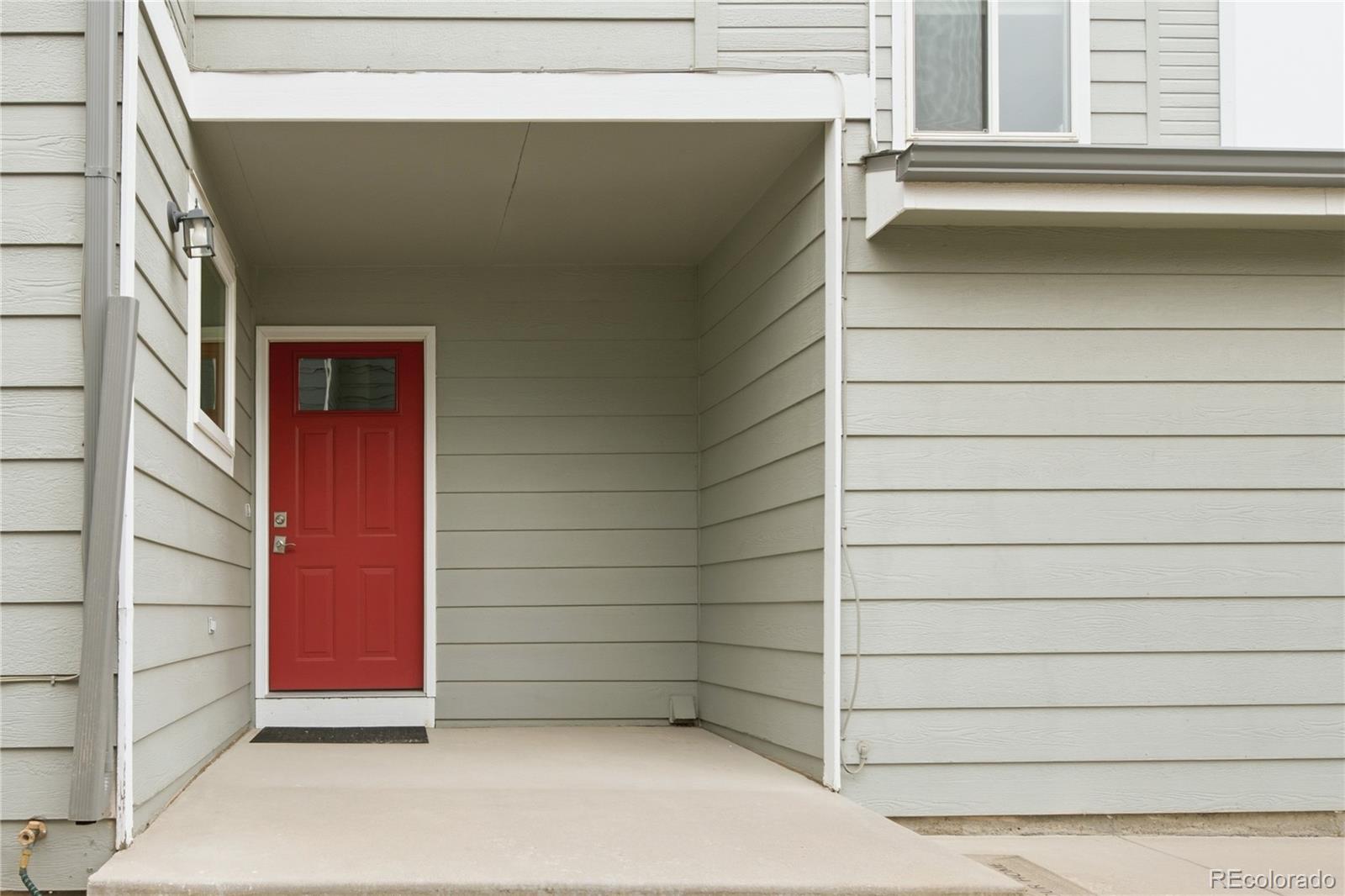 MLS Image #2 for 9687  eagle creek parkway,commerce city, Colorado