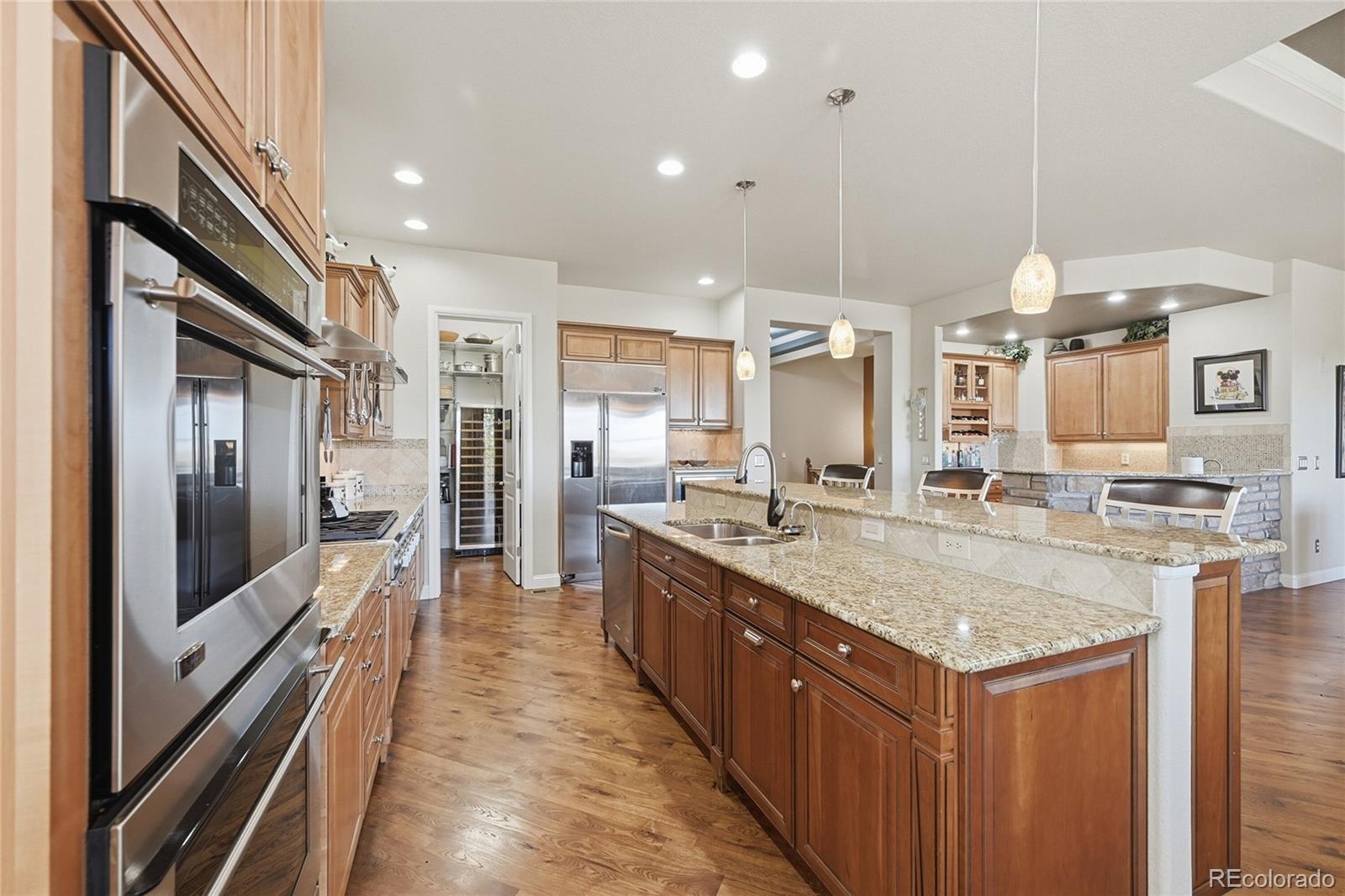 MLS Image #12 for 8120 s blackstone parkway,aurora, Colorado