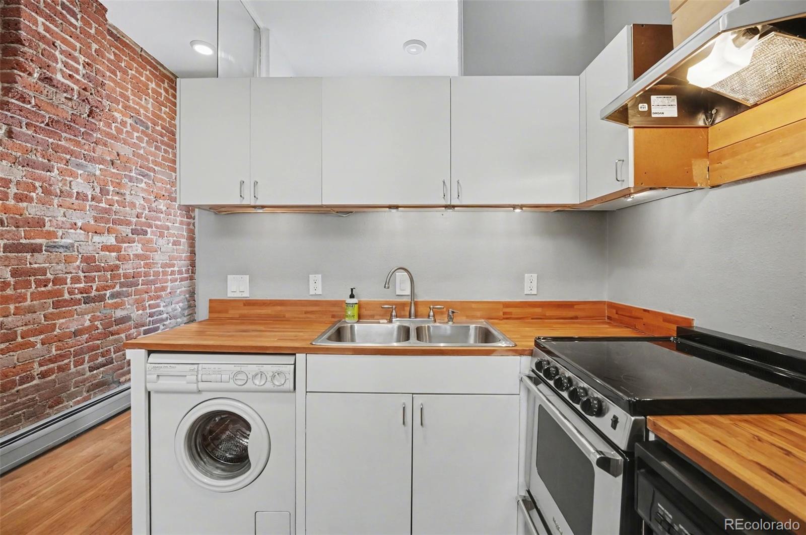 MLS Image #10 for 2536  kensing court ,denver, Colorado
