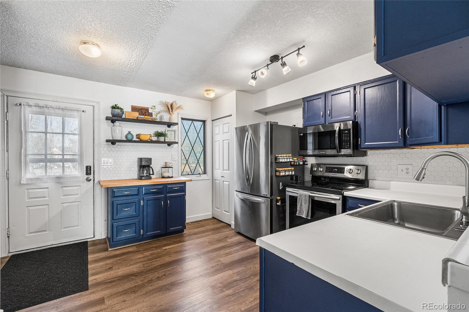 MLS Image #2 for 6738 s independence street ,littleton, Colorado