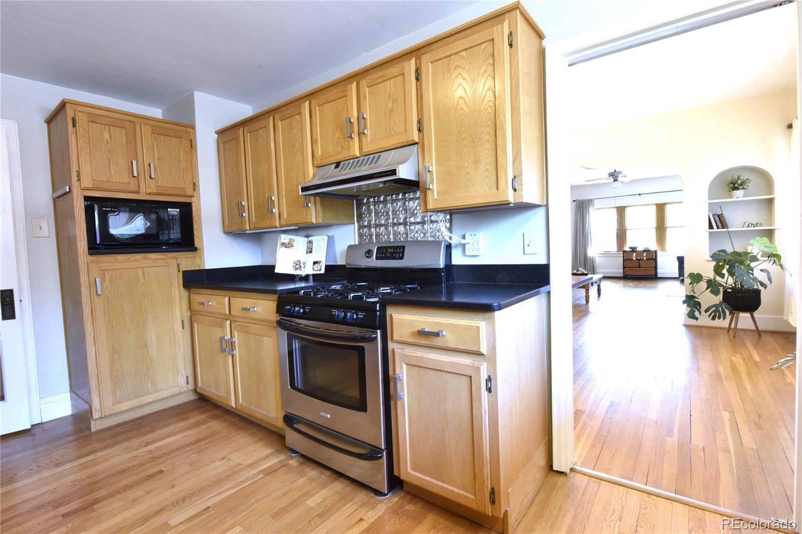 MLS Image #6 for 2017 n greenwood street,pueblo, Colorado