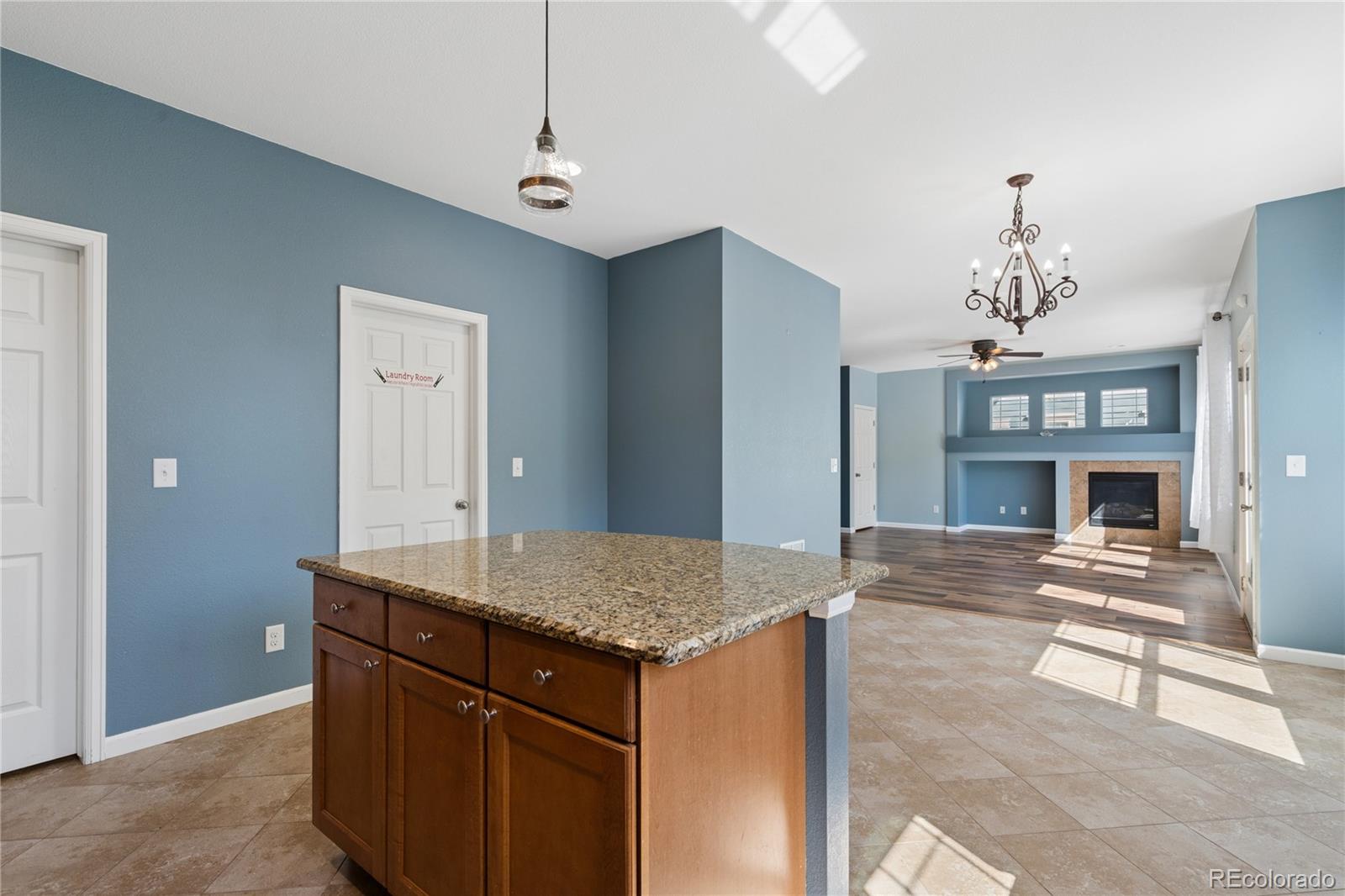 MLS Image #15 for 5054 s shawnee street,aurora, Colorado