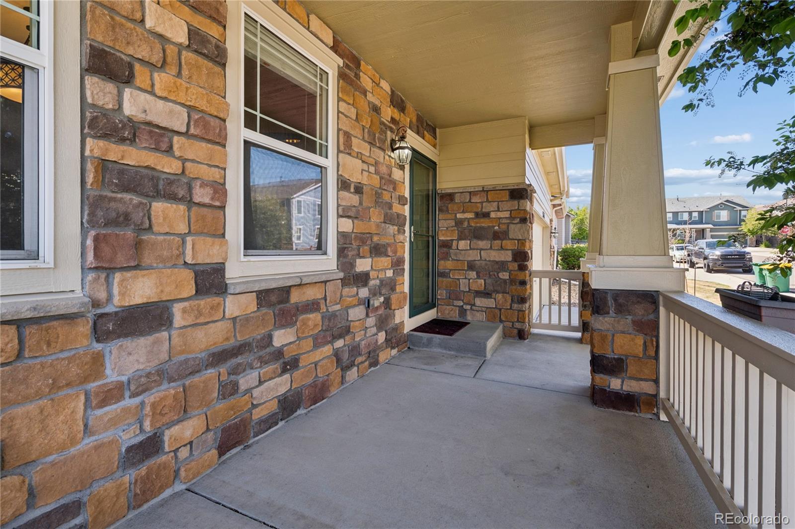 MLS Image #3 for 5054 s shawnee street,aurora, Colorado