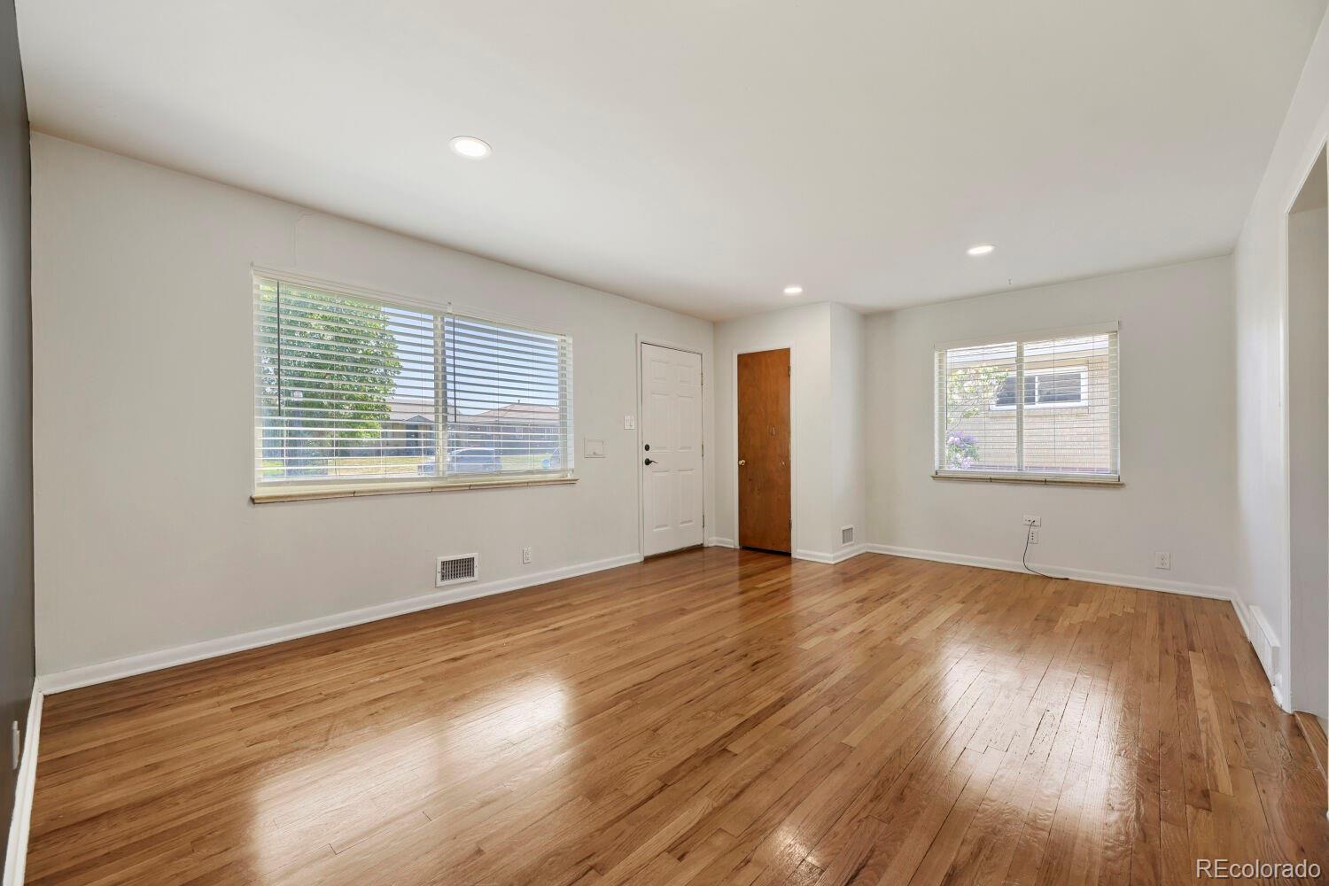 MLS Image #6 for 45 s yates street,denver, Colorado