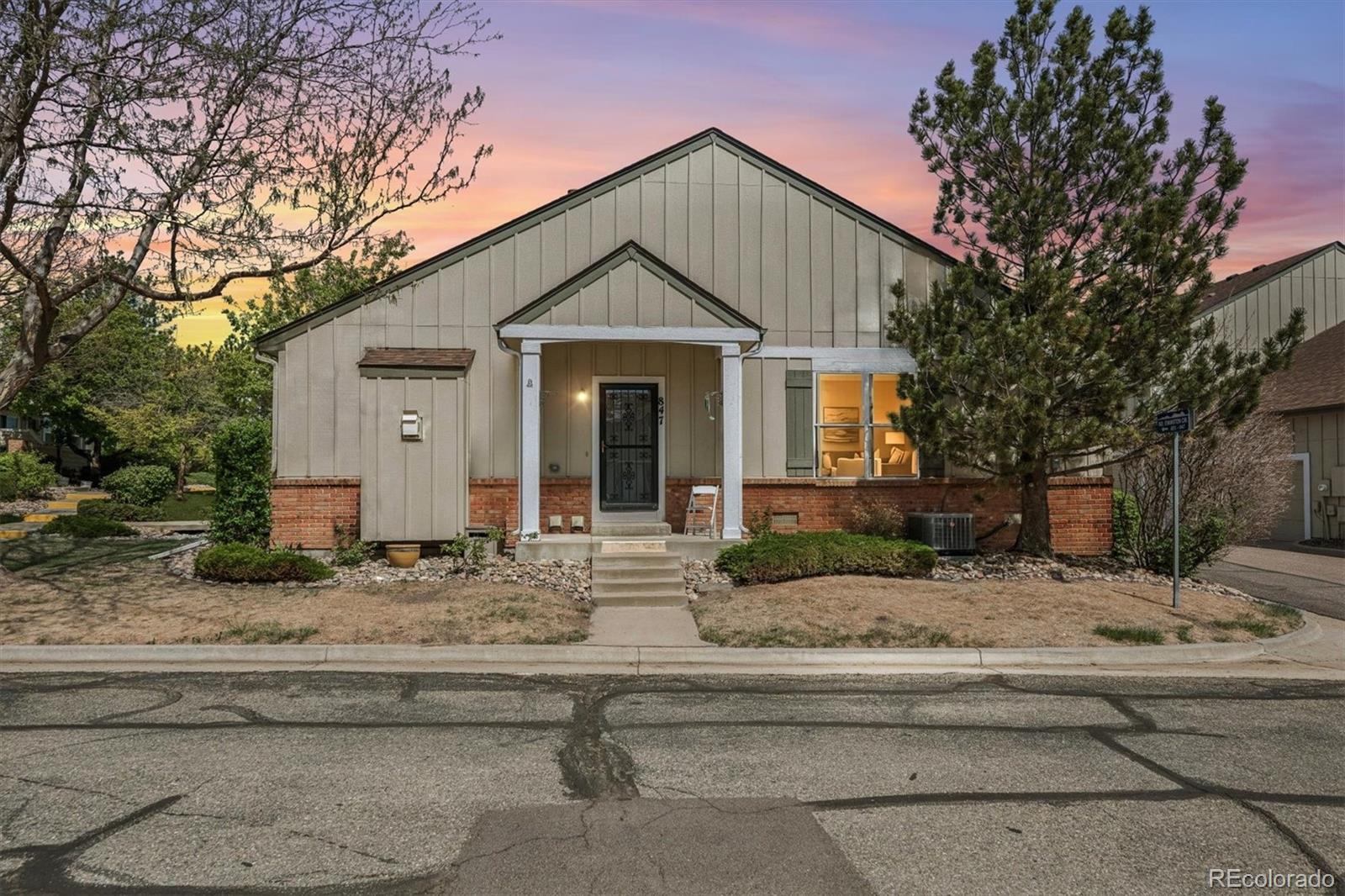 MLS Image #9 for 847 s evanston circle ,aurora, Colorado
