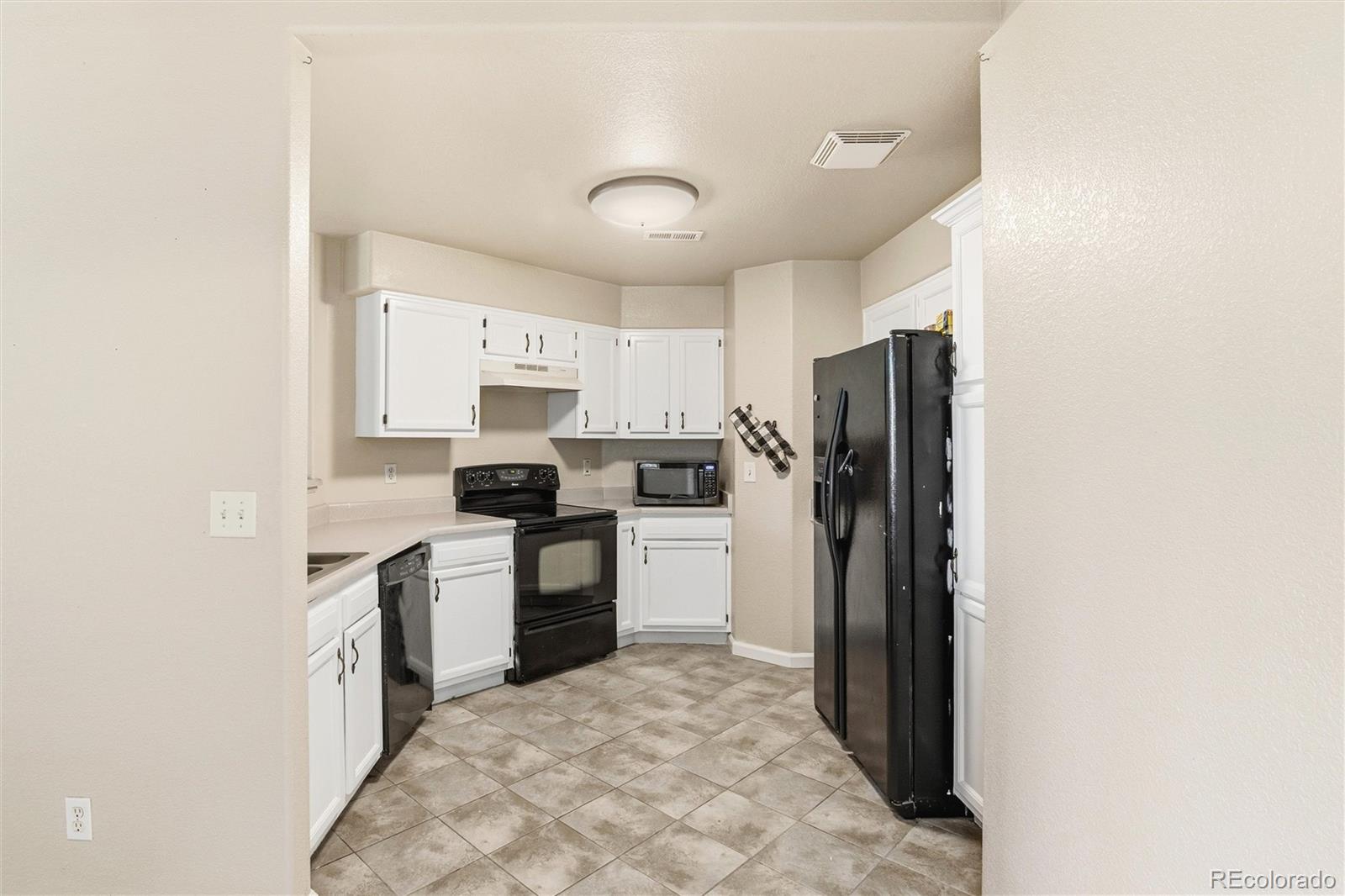 MLS Image #8 for 1010 s yampa street,aurora, Colorado