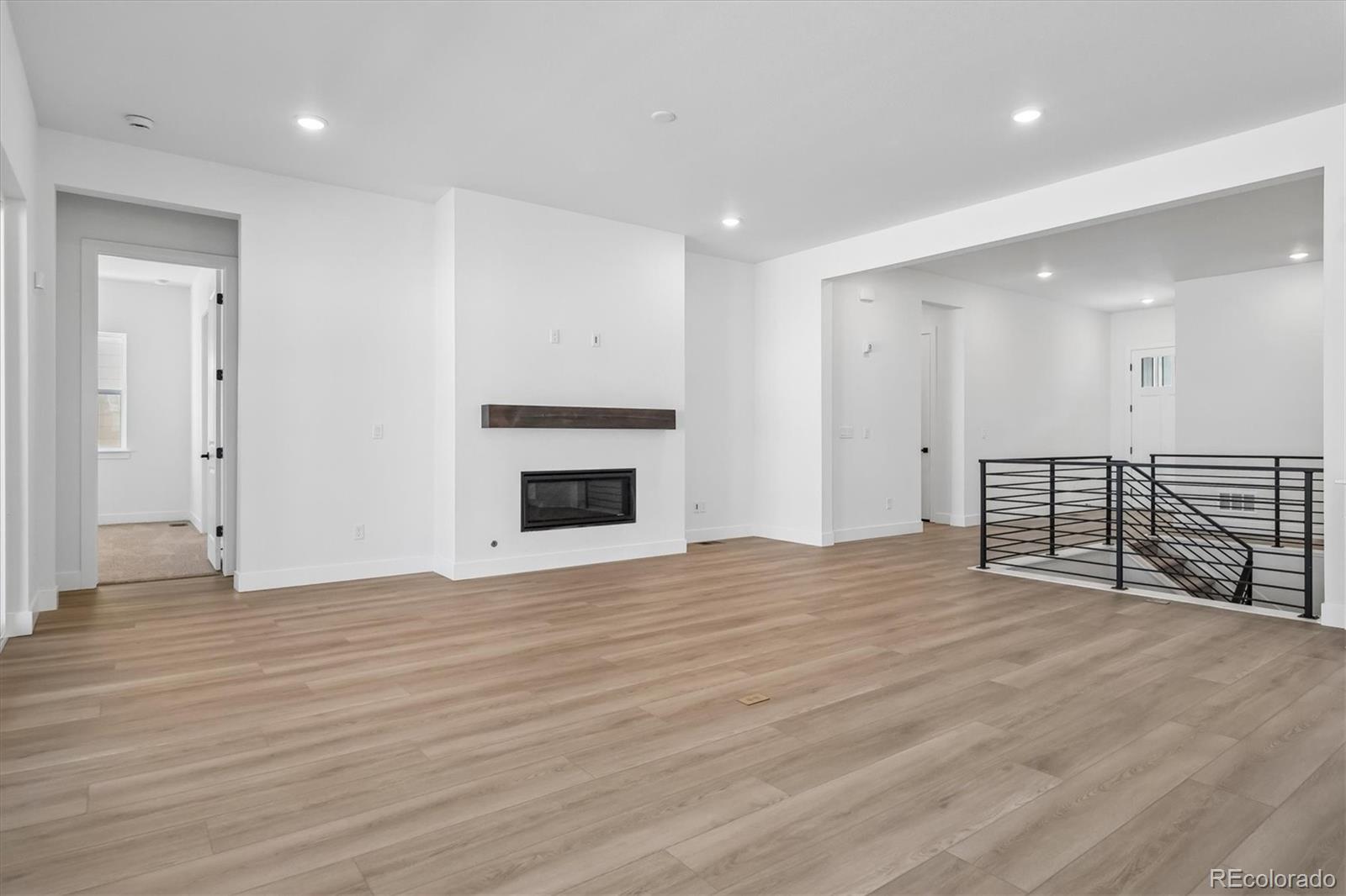 MLS Image #10 for 8610  yellowcress street,littleton, Colorado