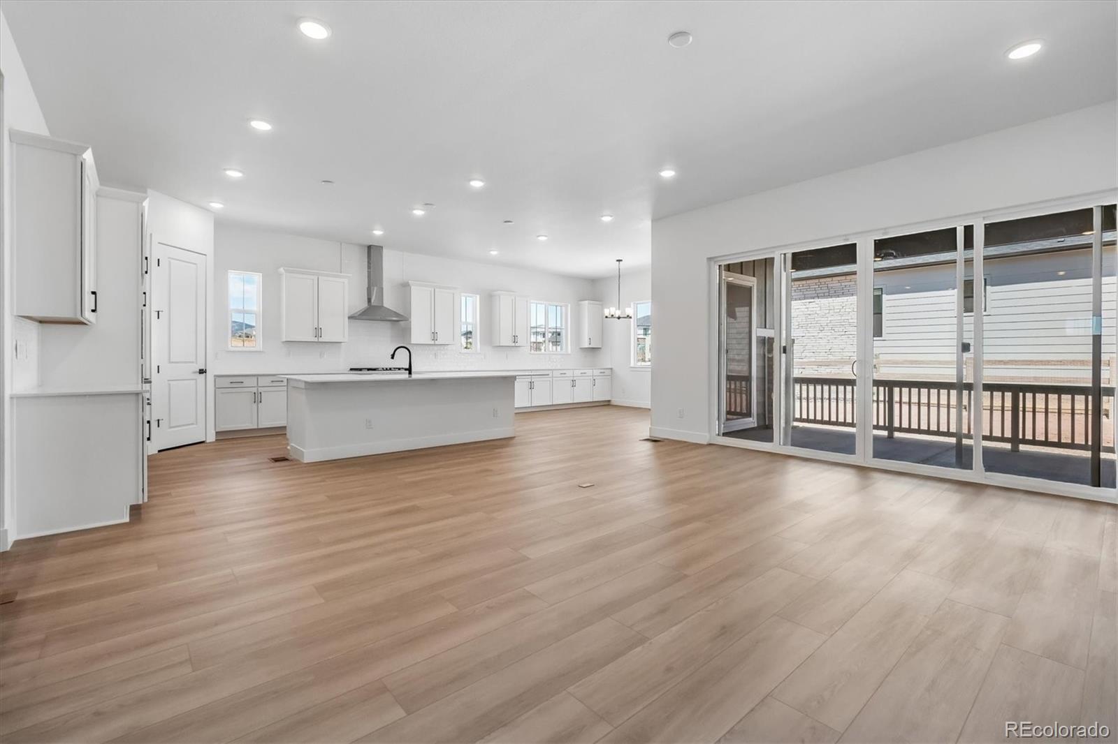MLS Image #9 for 8610  yellowcress street,littleton, Colorado