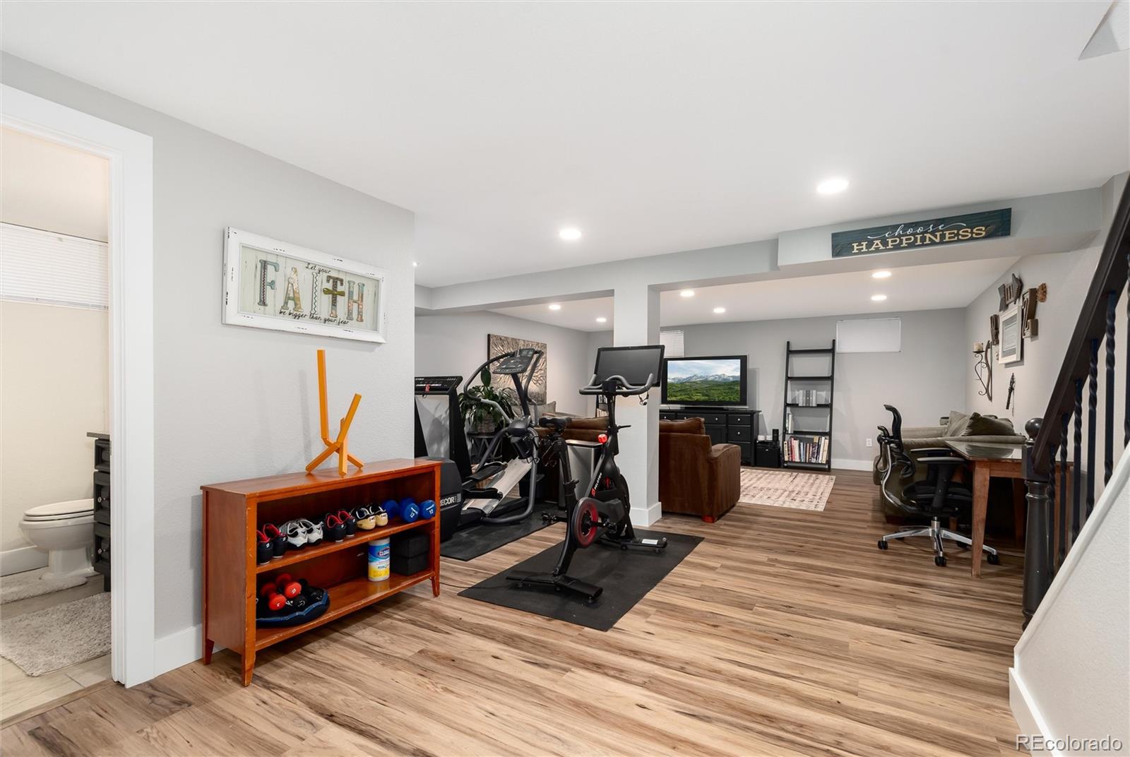 MLS Image #36 for 7564 s xenia court,centennial, Colorado