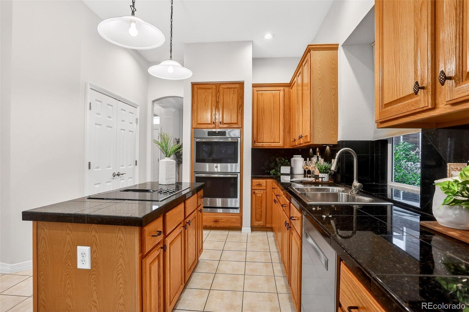 MLS Image #14 for 294  sylvestor place,highlands ranch, Colorado