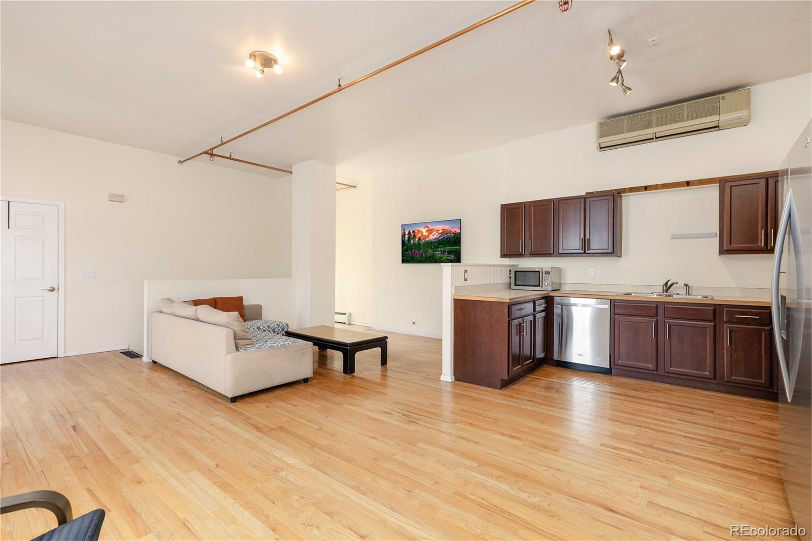 MLS Image #12 for 2944  zuni street,denver, Colorado