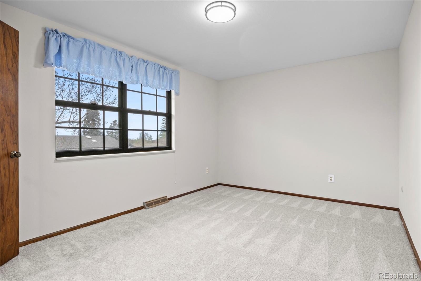 MLS Image #32 for 7386 s ogden way,centennial, Colorado