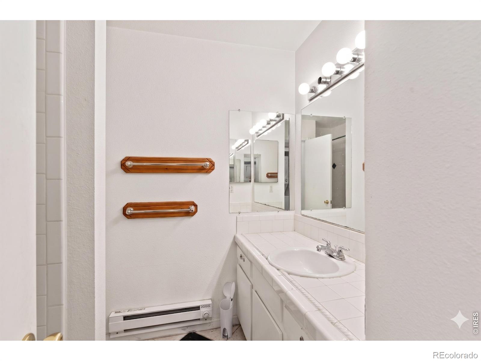 MLS Image #13 for 1209 w plum street,fort collins, Colorado