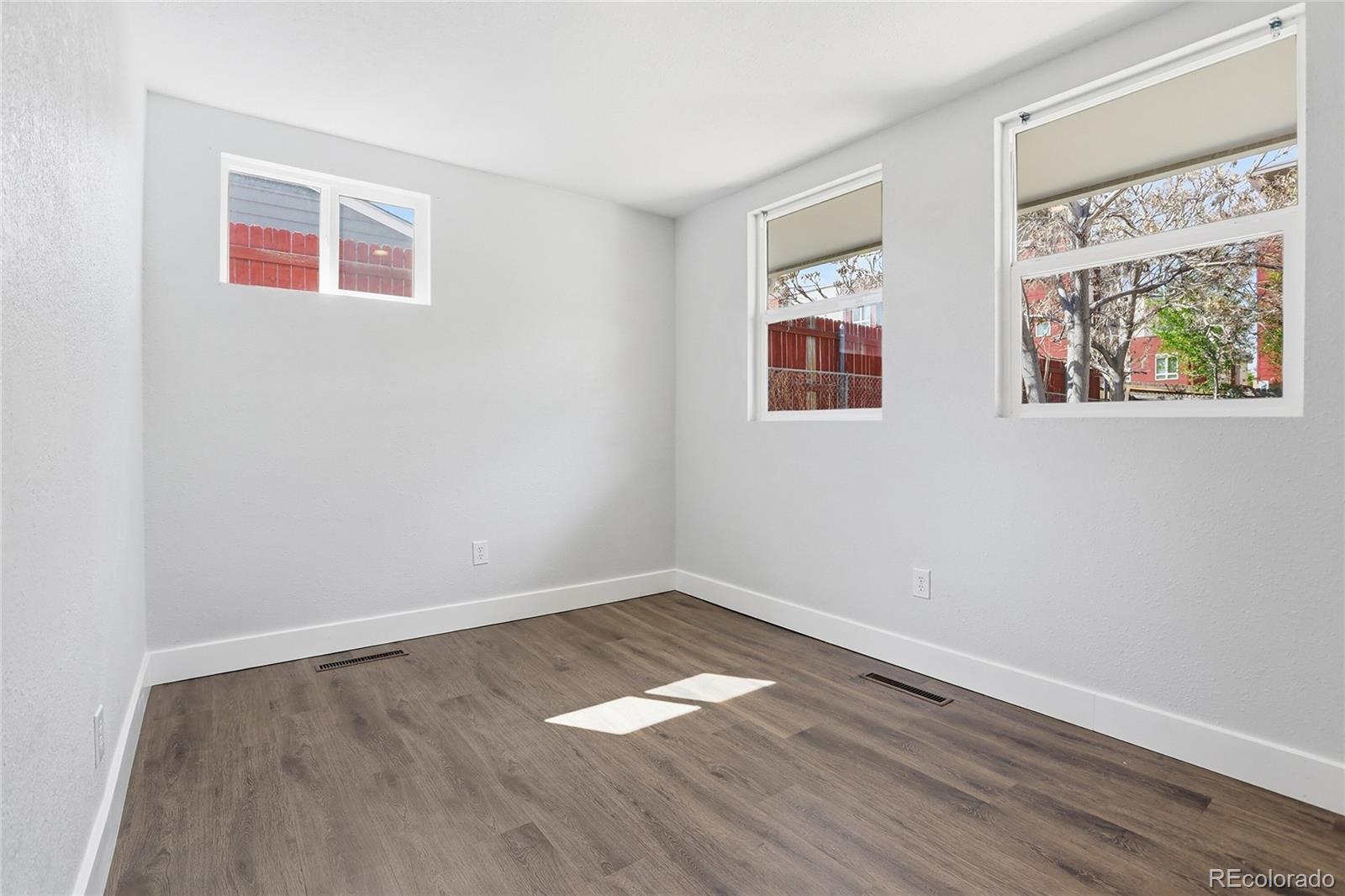 MLS Image #19 for 81  bowie court,denver, Colorado