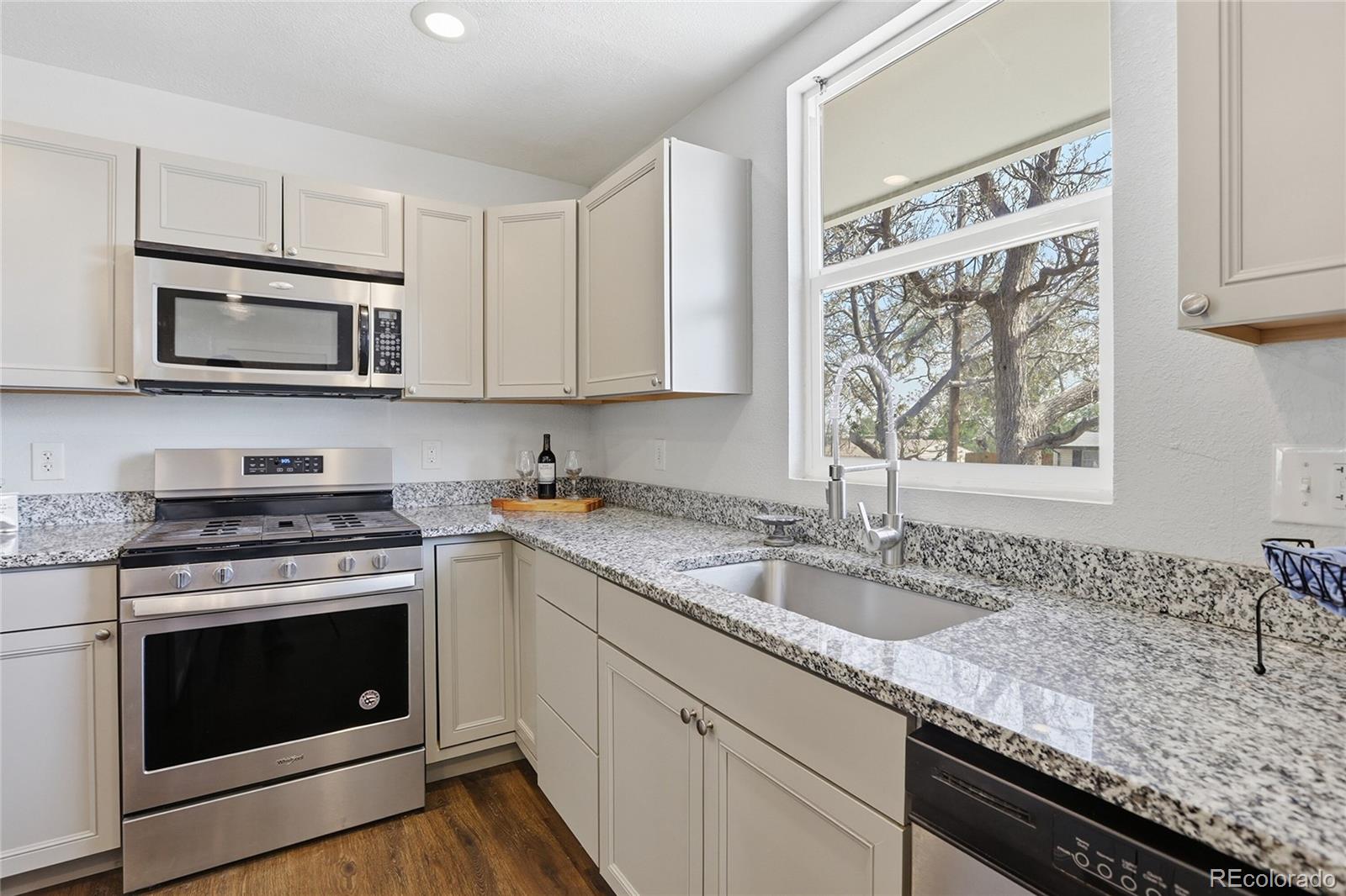 MLS Image #3 for 81  bowie court,denver, Colorado