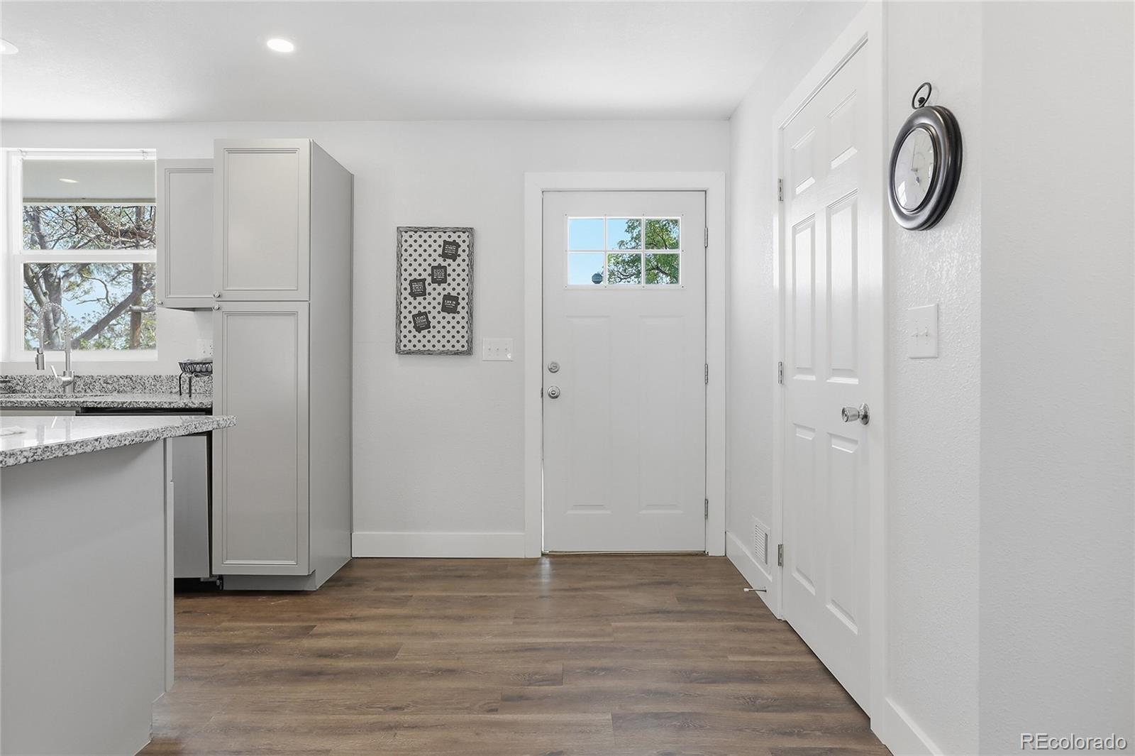 MLS Image #9 for 81  bowie court,denver, Colorado