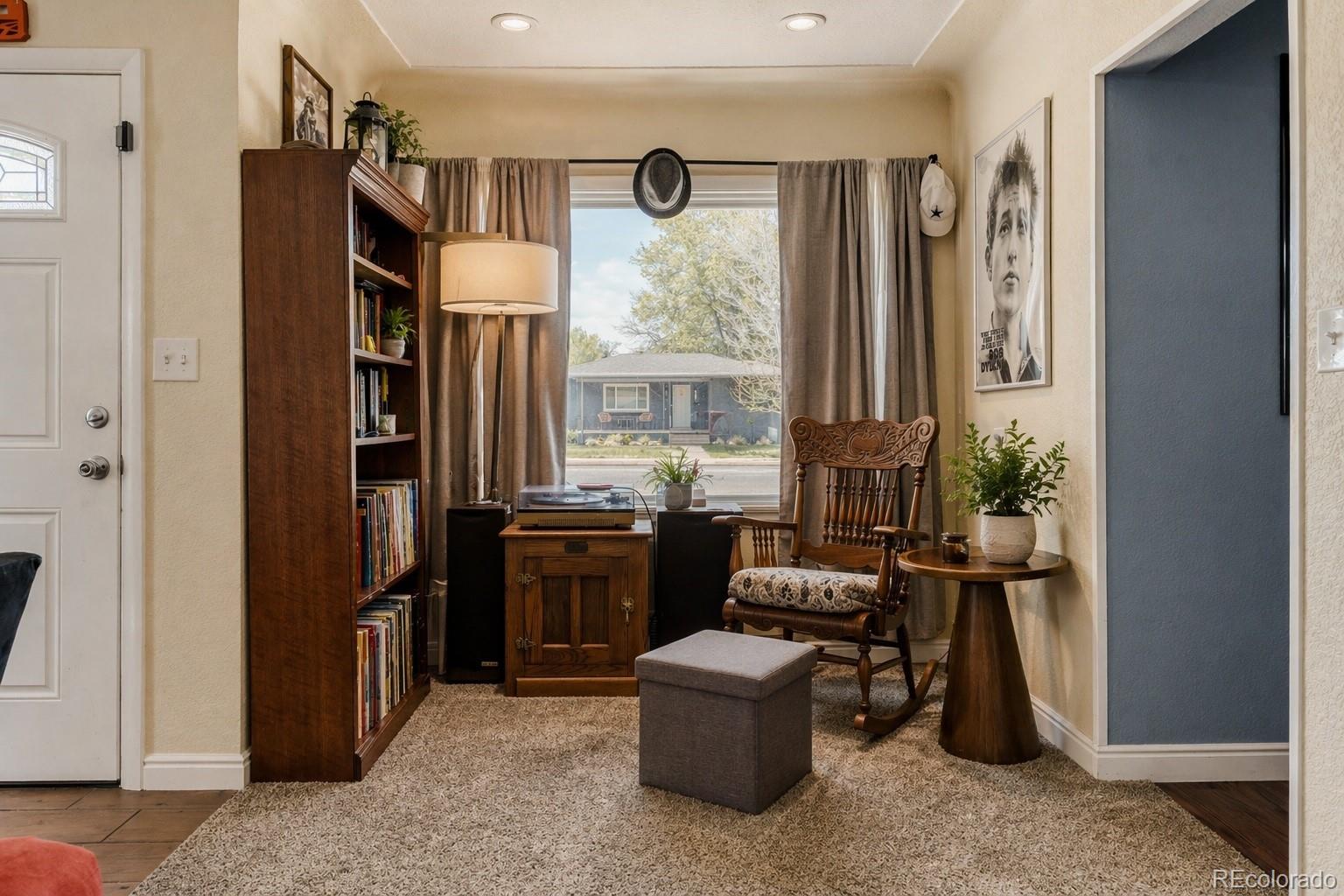 MLS Image #6 for 2986 s downing street,englewood, Colorado