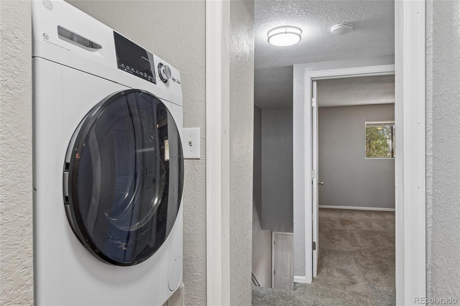 MLS Image #15 for 1015 s eliot street,denver, Colorado