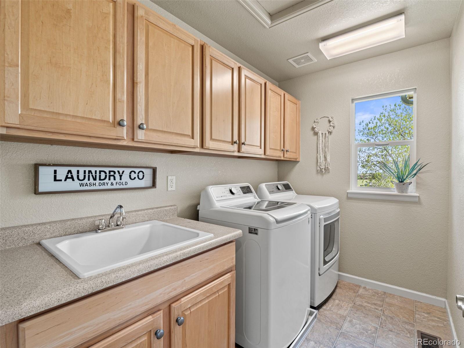 MLS Image #23 for 8310  arbutus street,arvada, Colorado