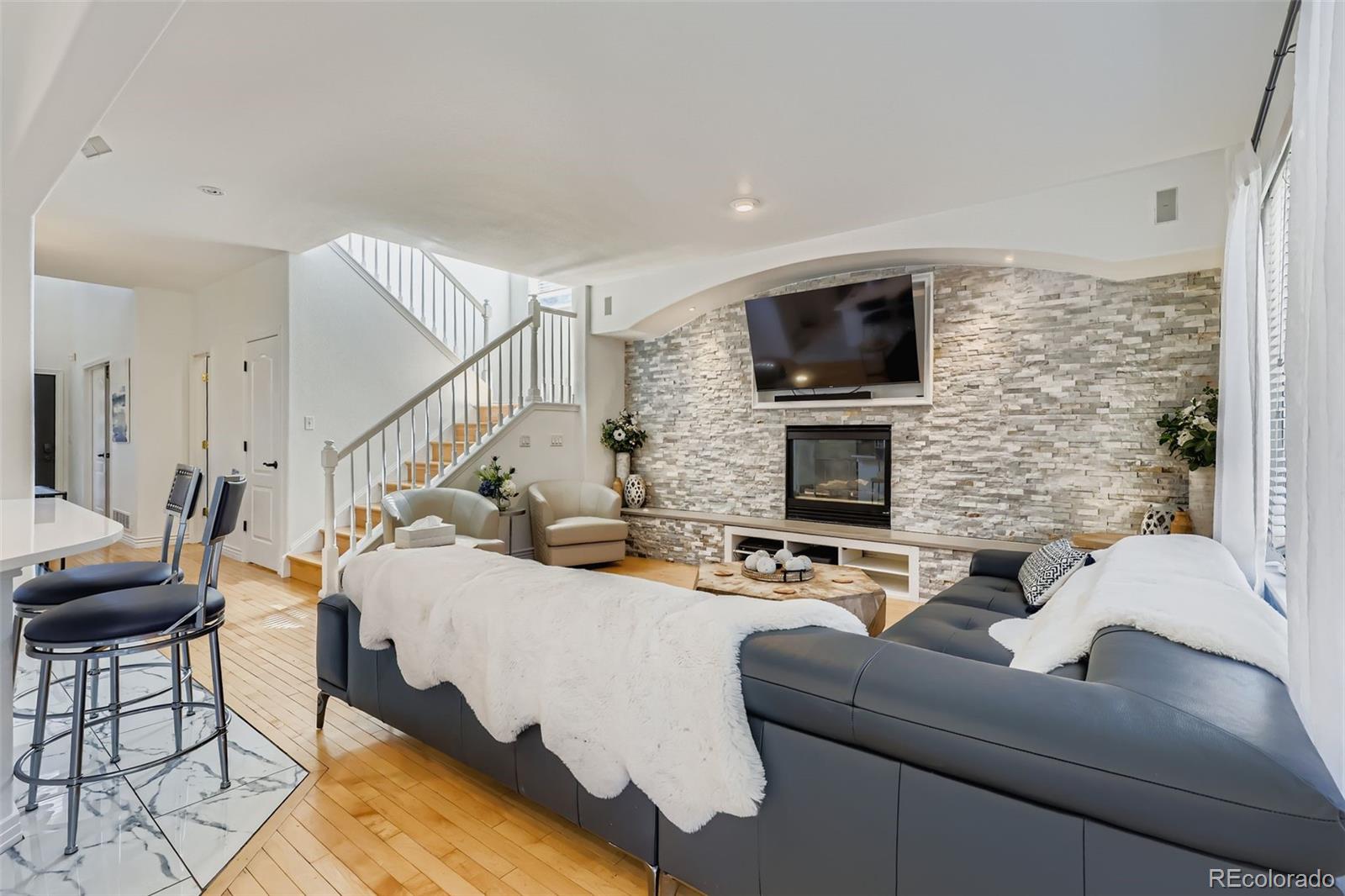 MLS Image #4 for 8407 s parfet court,littleton, Colorado
