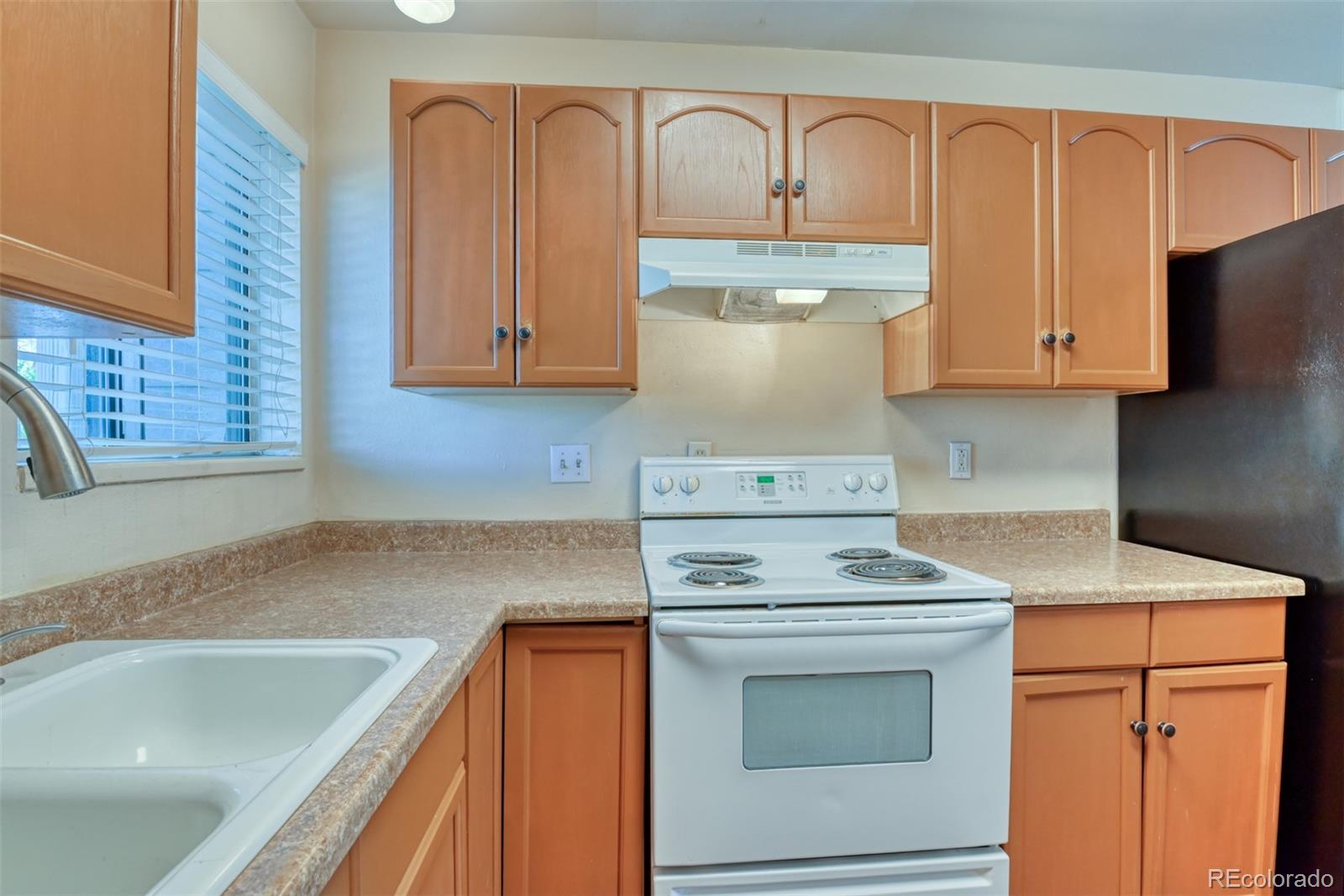 MLS Image #13 for 864  london green way,colorado springs, Colorado