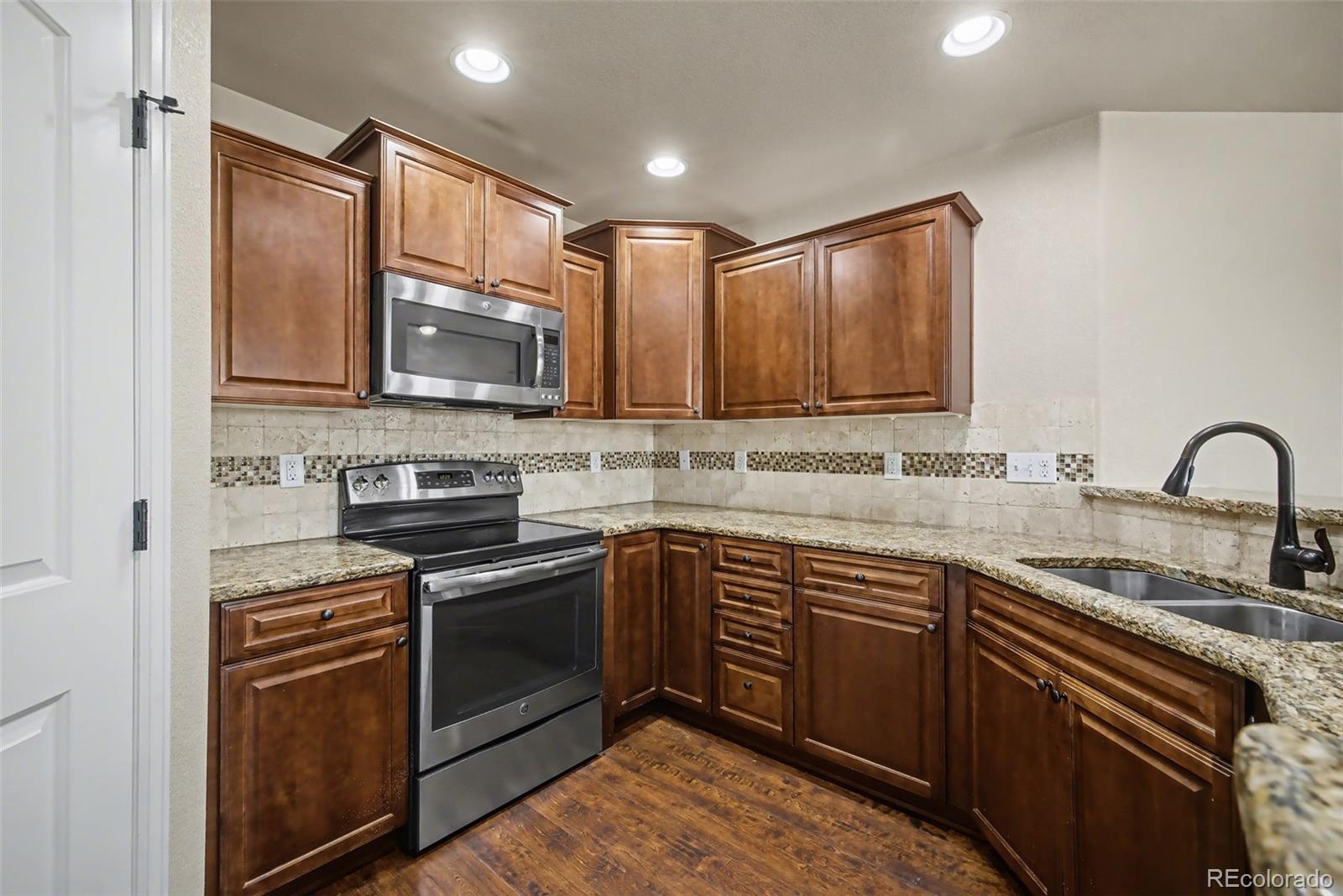 MLS Image #11 for 6623  young oak grove,colorado springs, Colorado