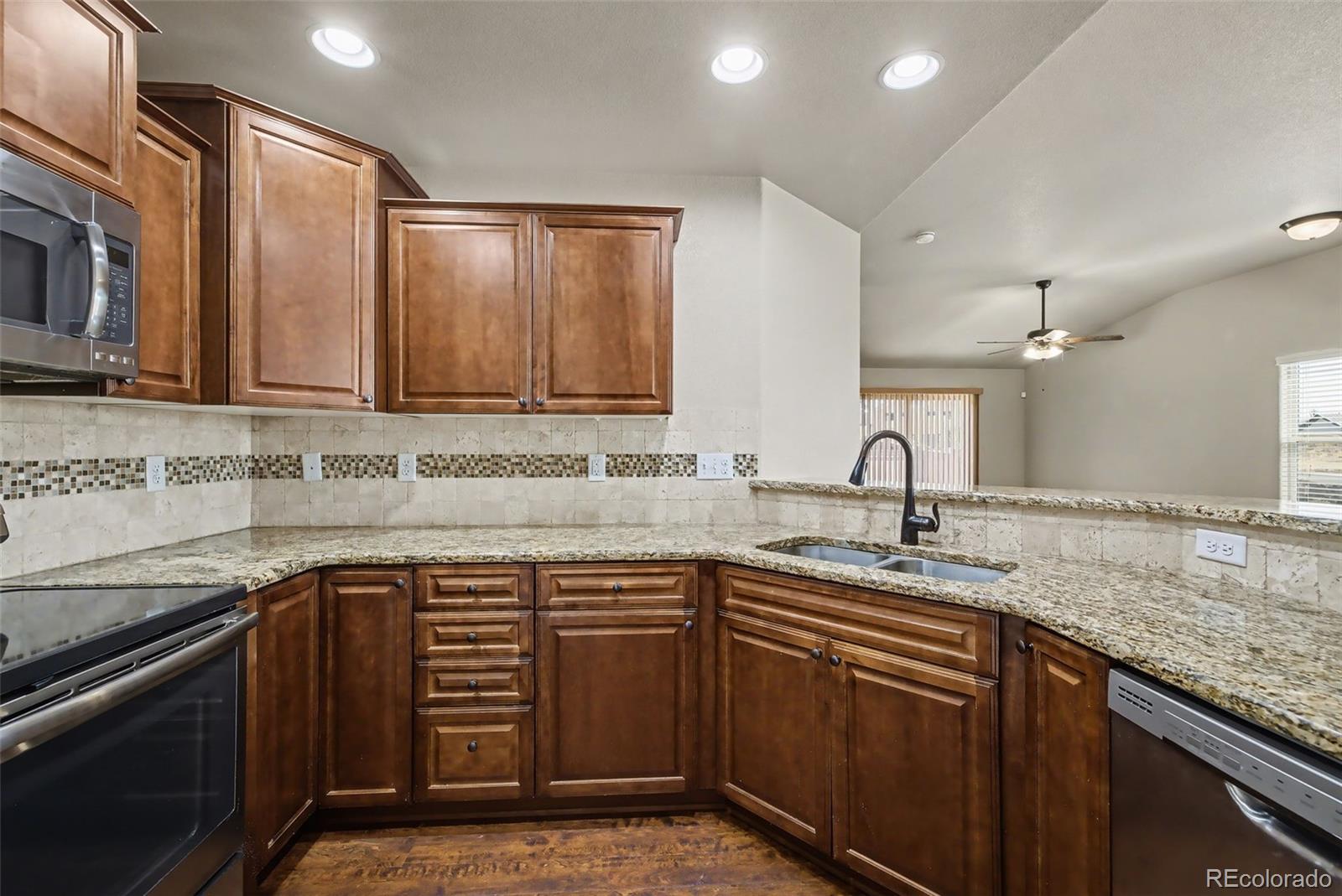 MLS Image #12 for 6623  young oak grove,colorado springs, Colorado