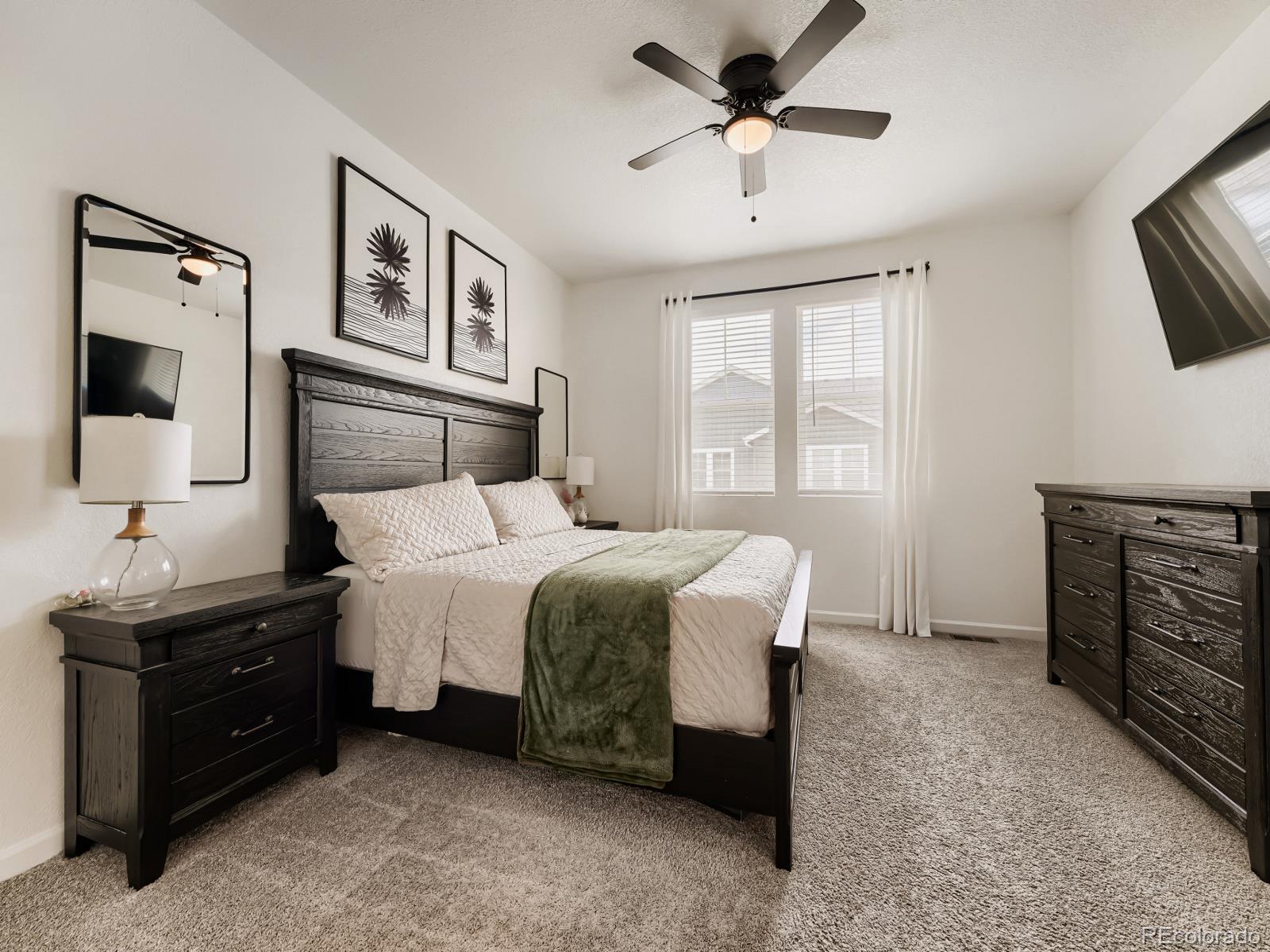 MLS Image #15 for 23966 e river front drive,aurora, Colorado
