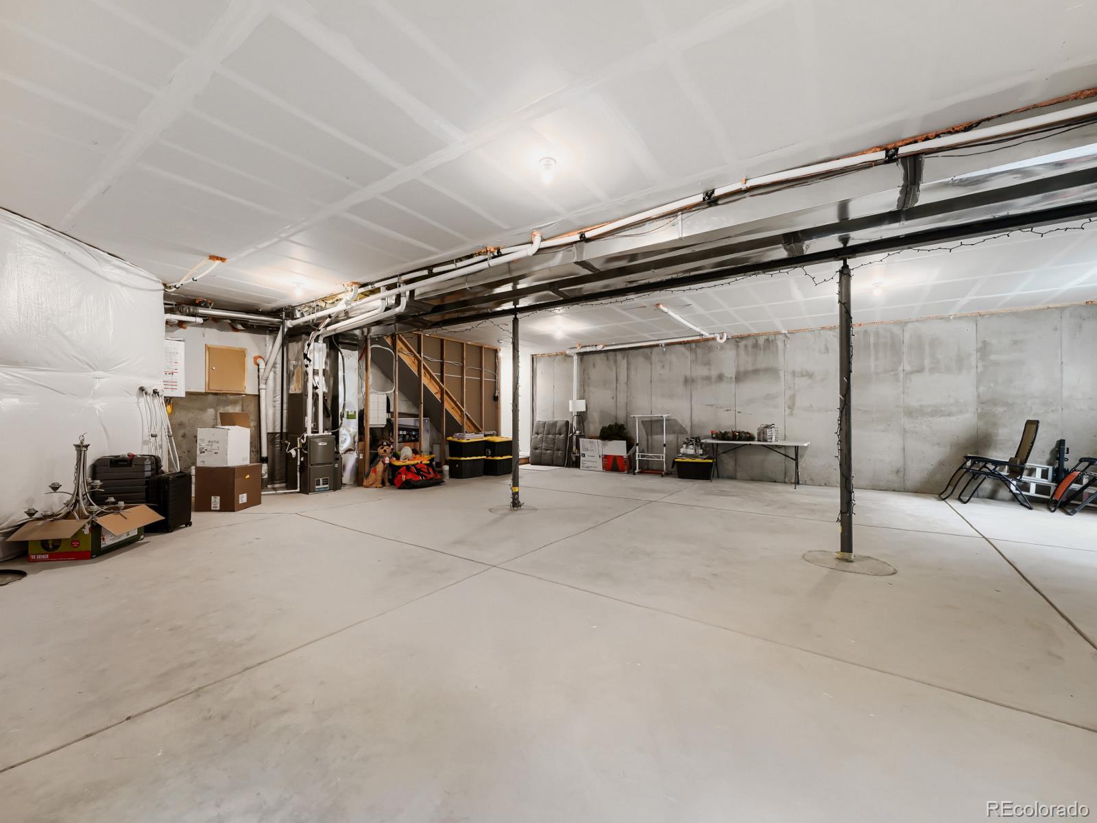 MLS Image #26 for 23966 e river front drive,aurora, Colorado