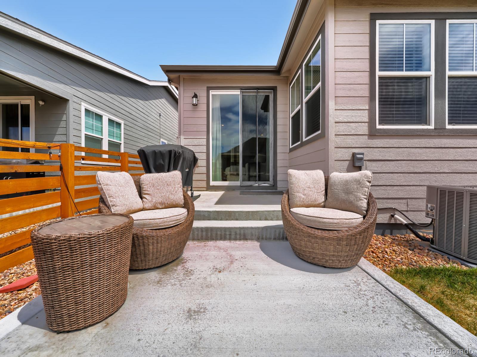 MLS Image #33 for 23966 e river front drive,aurora, Colorado