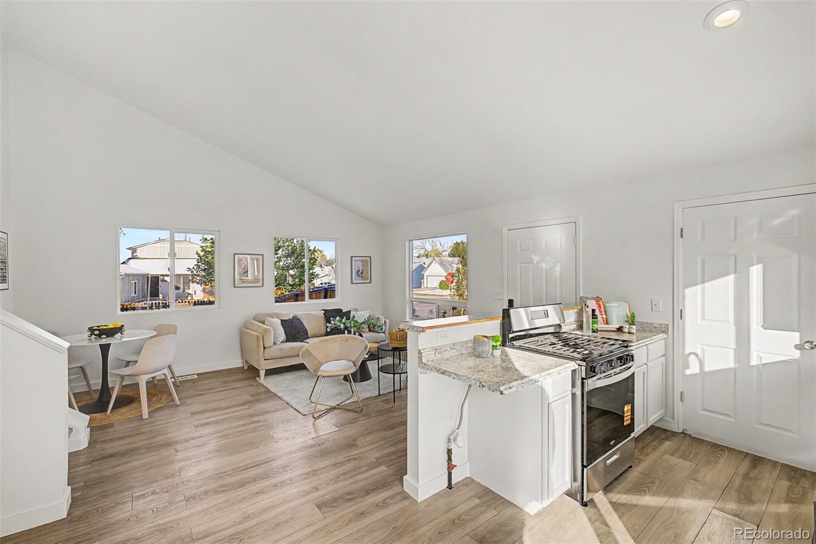 MLS Image #11 for 17391 e layton drive,aurora, Colorado