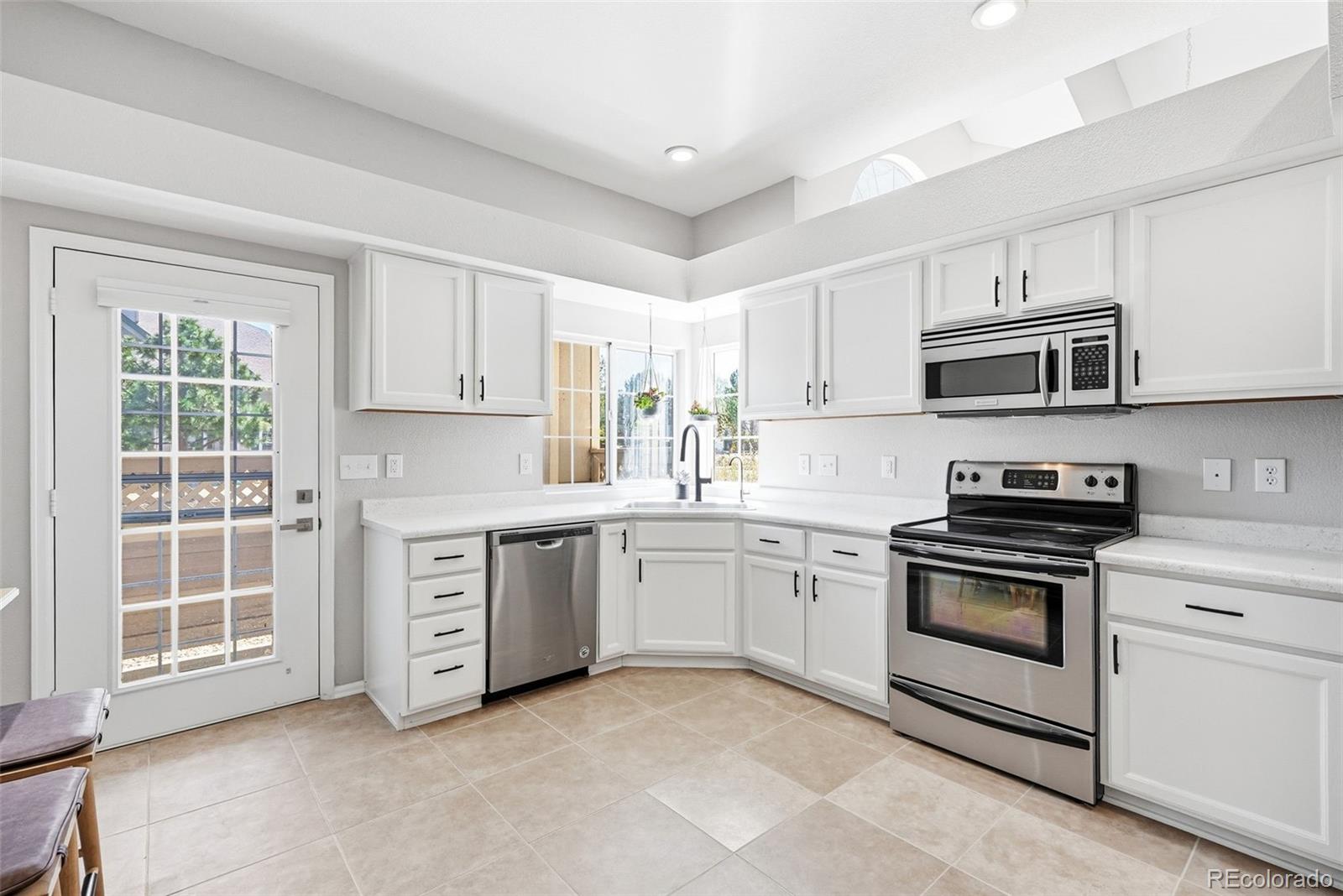 MLS Image #8 for 1685 s emporia court ,aurora, Colorado