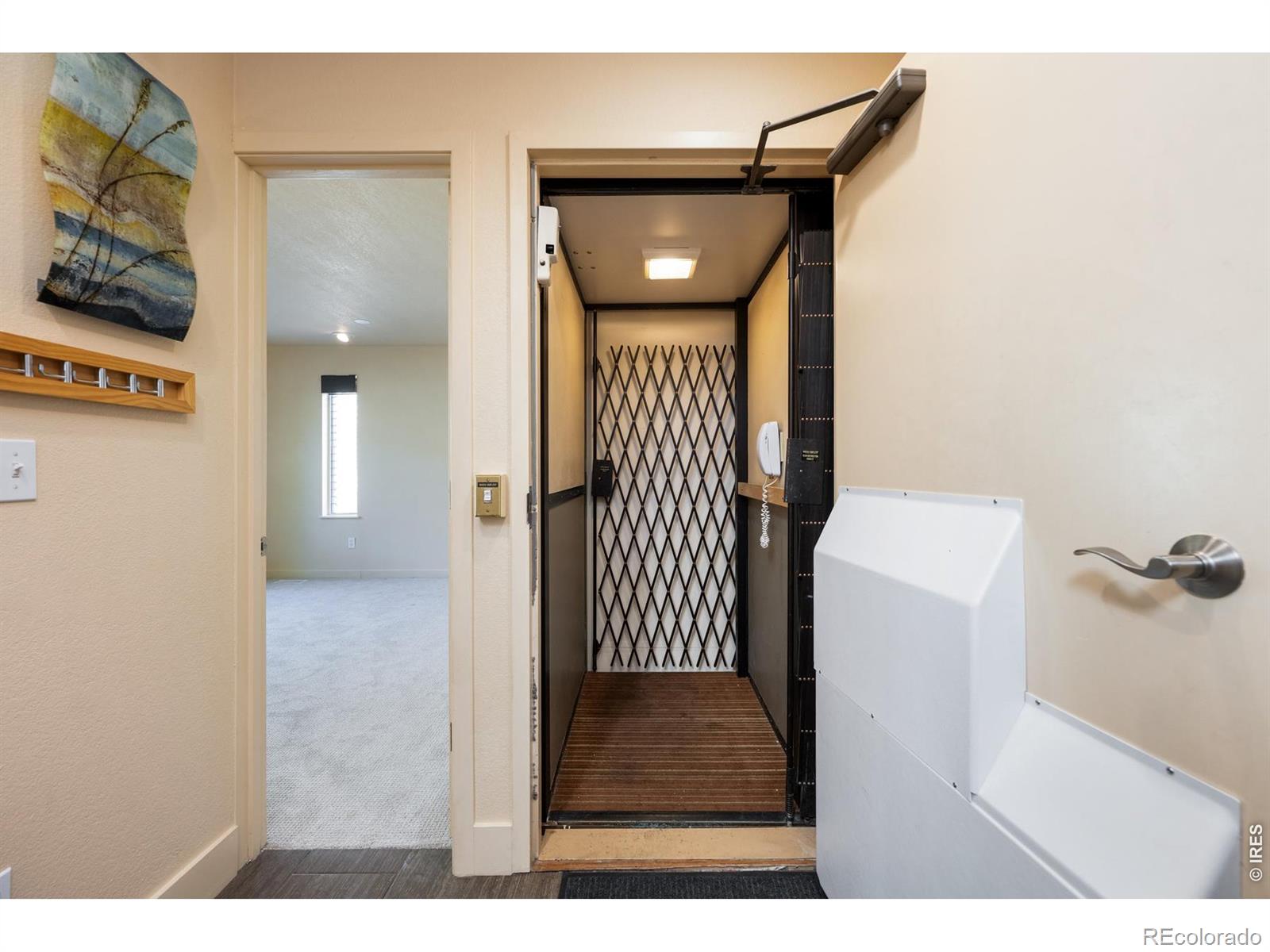 MLS Image #12 for 812  walnut street,boulder, Colorado
