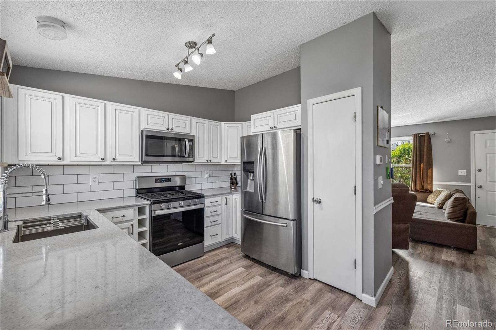 MLS Image #3 for 8434  rabbitbrush way,parker, Colorado