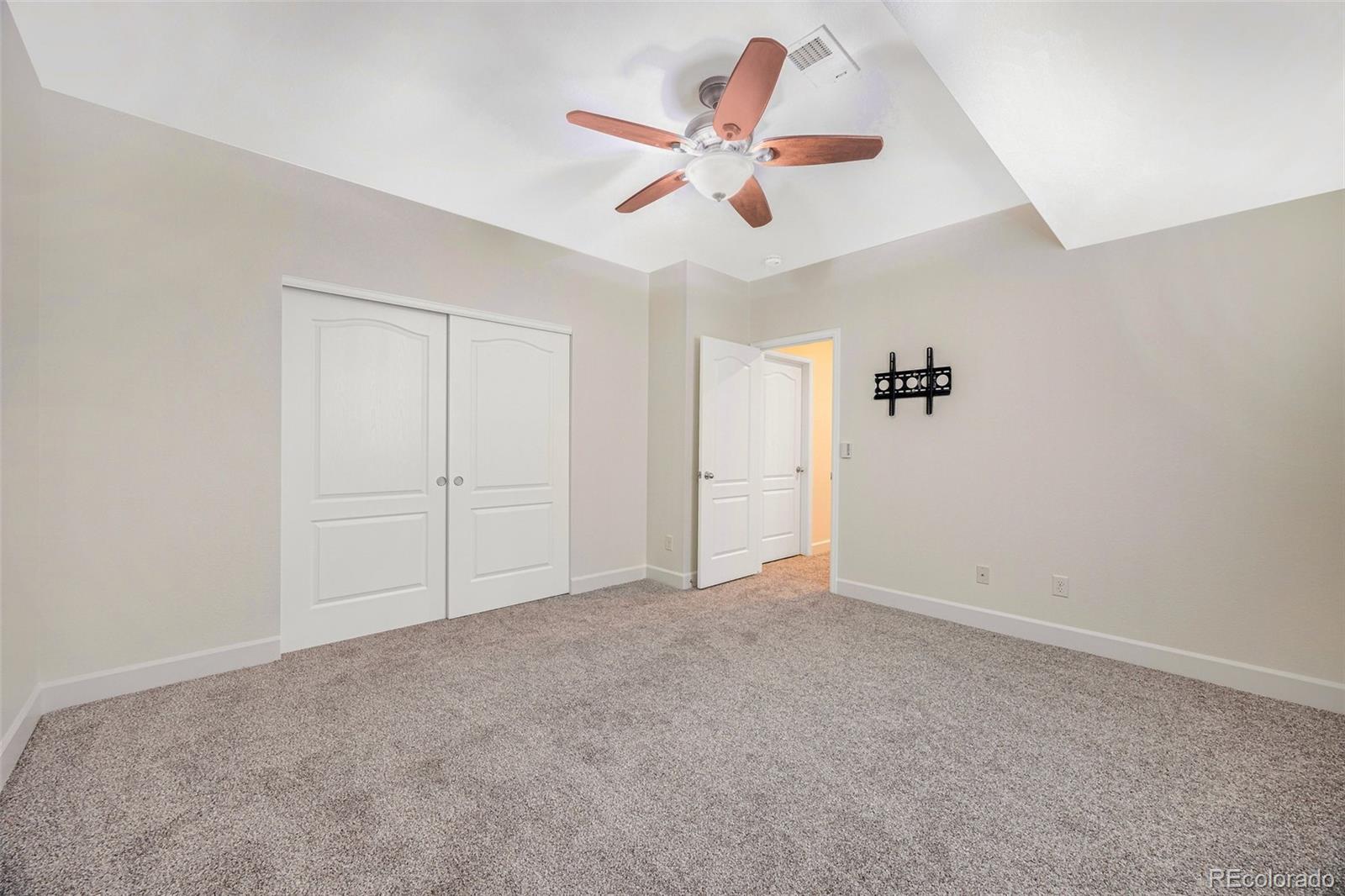 MLS Image #35 for 26070 e davies drive,aurora, Colorado
