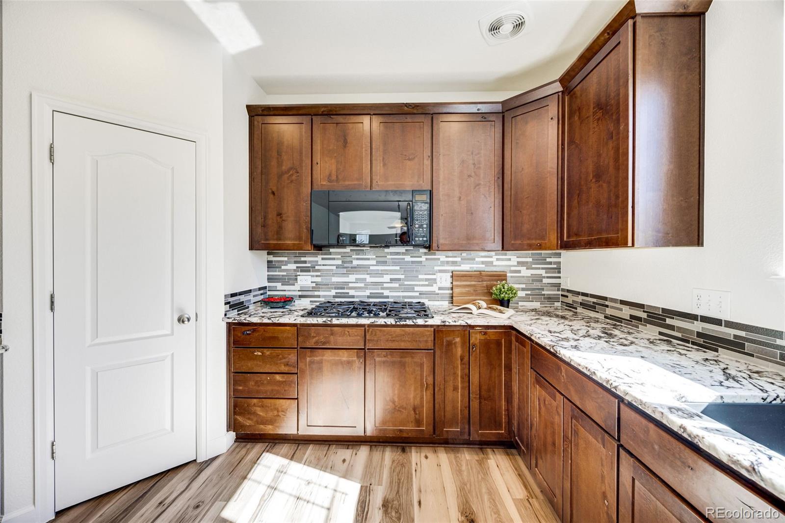 MLS Image #9 for 26070 e davies drive,aurora, Colorado