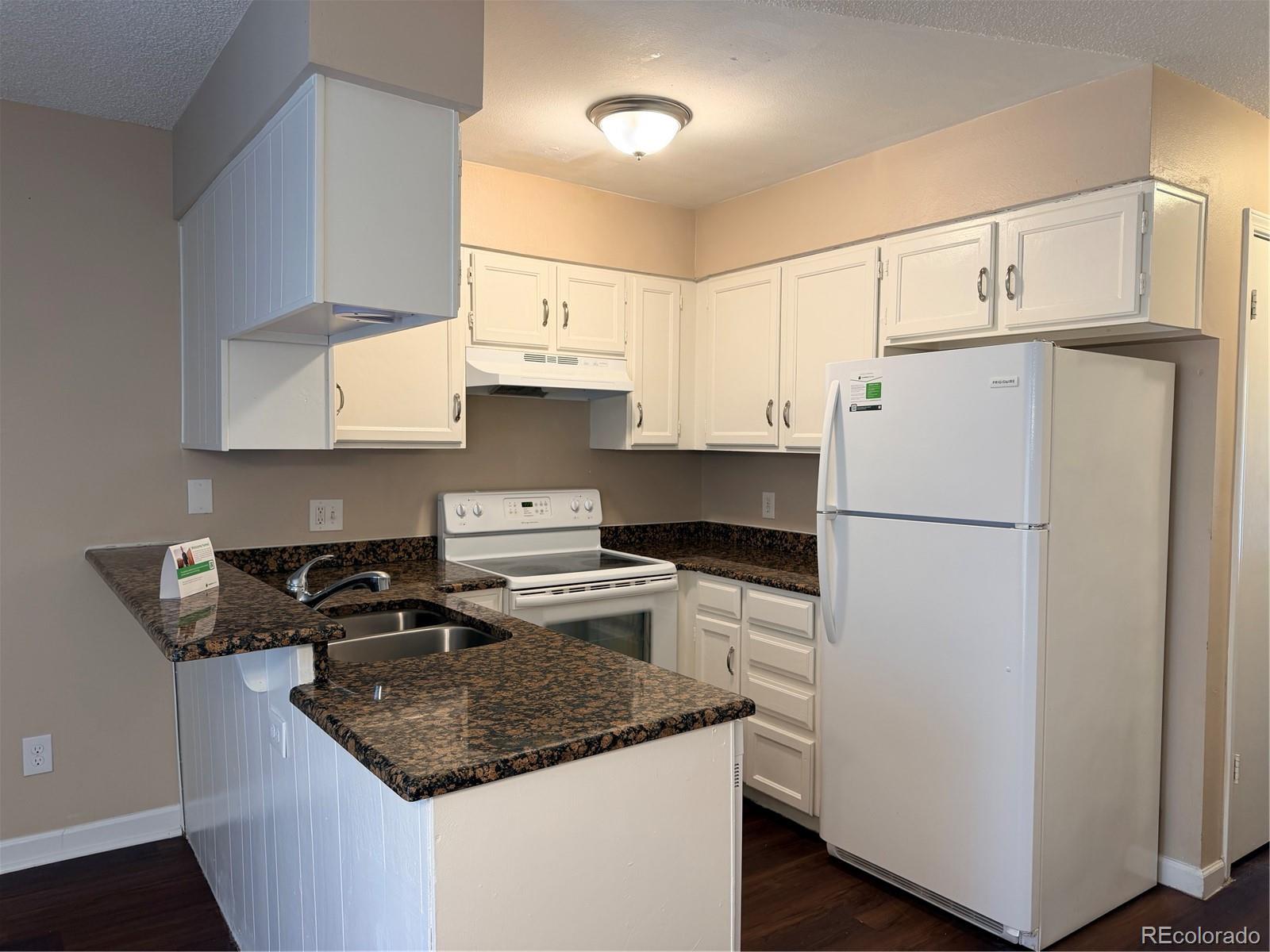 MLS Image #12 for 1731 s blackhawk way d,aurora, Colorado