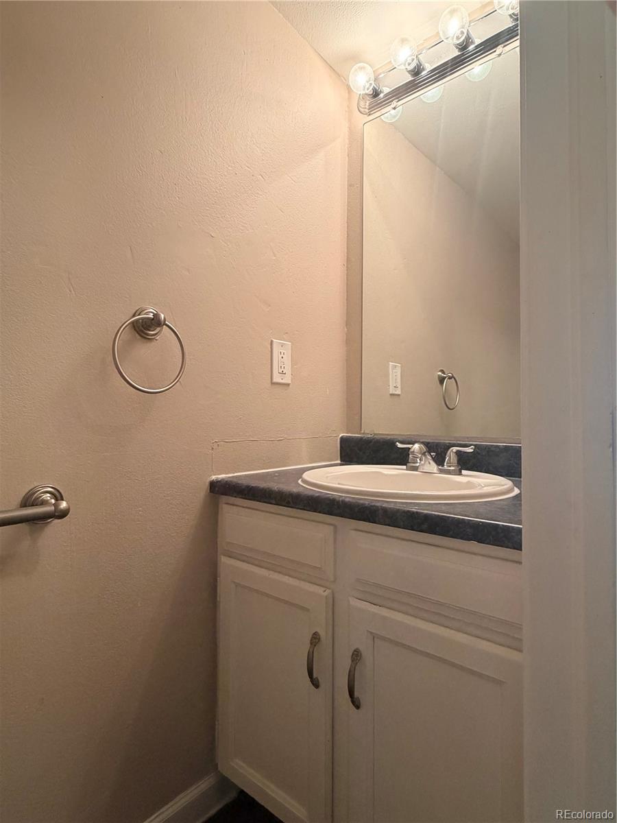 MLS Image #8 for 1731 s blackhawk way d,aurora, Colorado