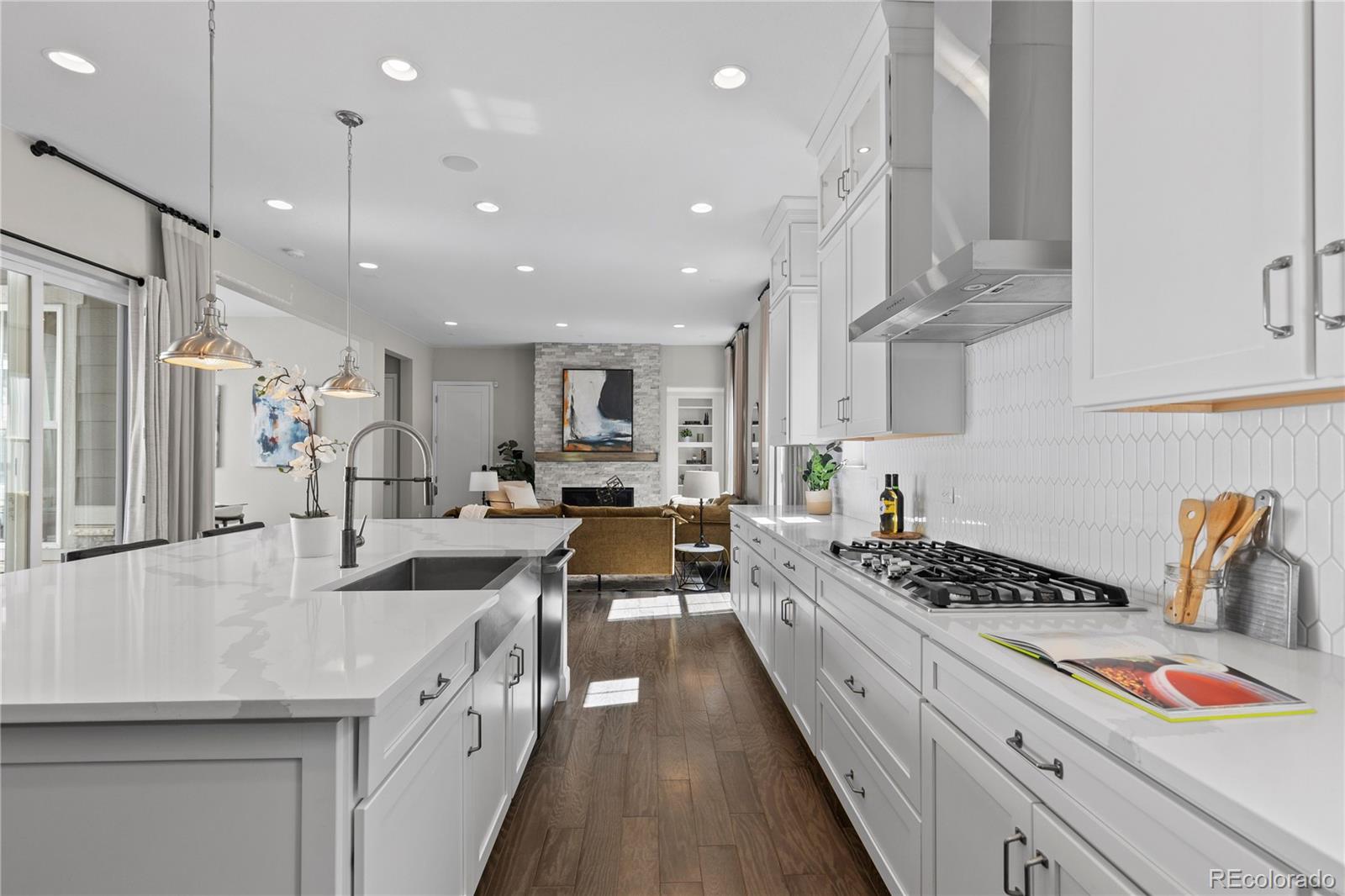 MLS Image #7 for 929  brocade drive,highlands ranch, Colorado