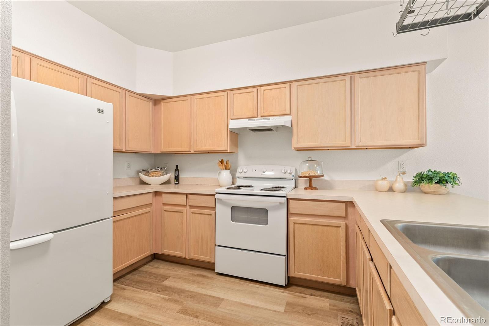 MLS Image #10 for 2430 w 82nd place 1b,westminster, Colorado