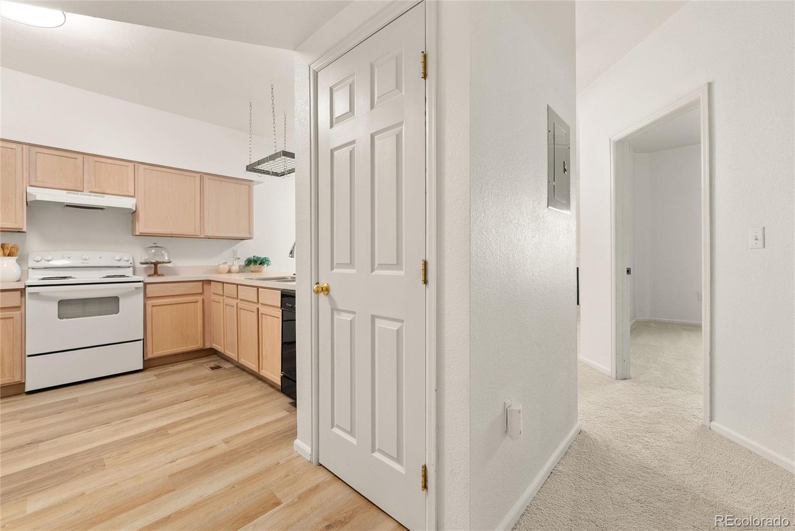 MLS Image #11 for 2430 w 82nd place 1b,westminster, Colorado