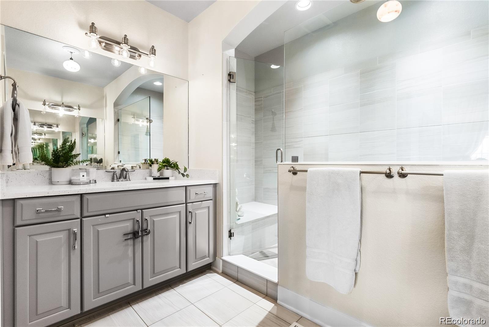 MLS Image #9 for 5417  valentia street,denver, Colorado