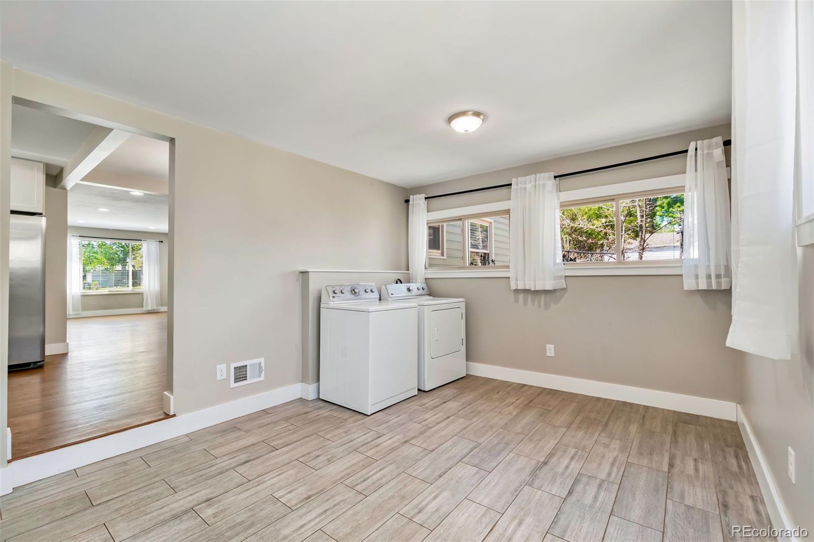 MLS Image #15 for 2323 w 47th avenue,denver, Colorado