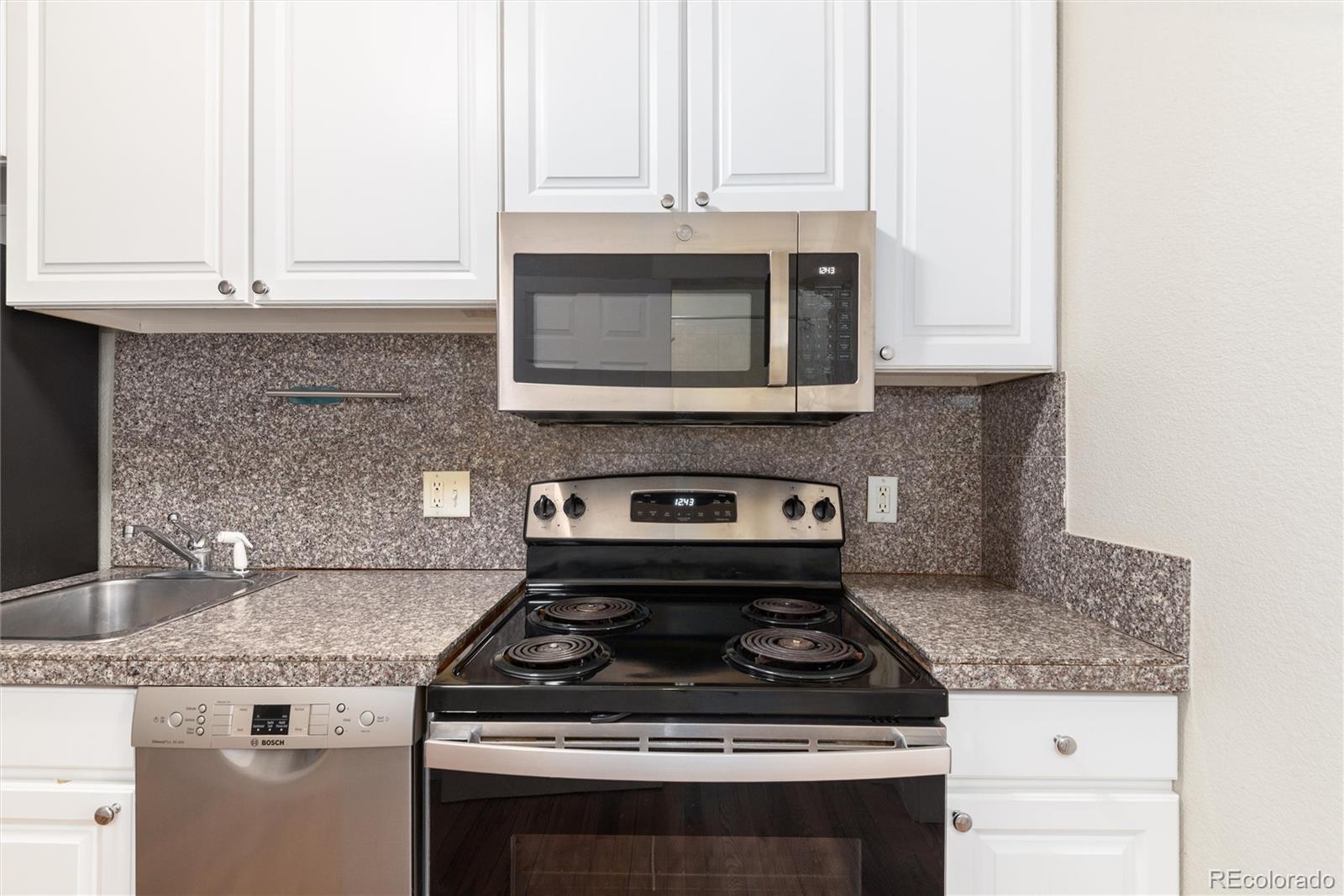 MLS Image #9 for 1650 n pearl street,denver, Colorado