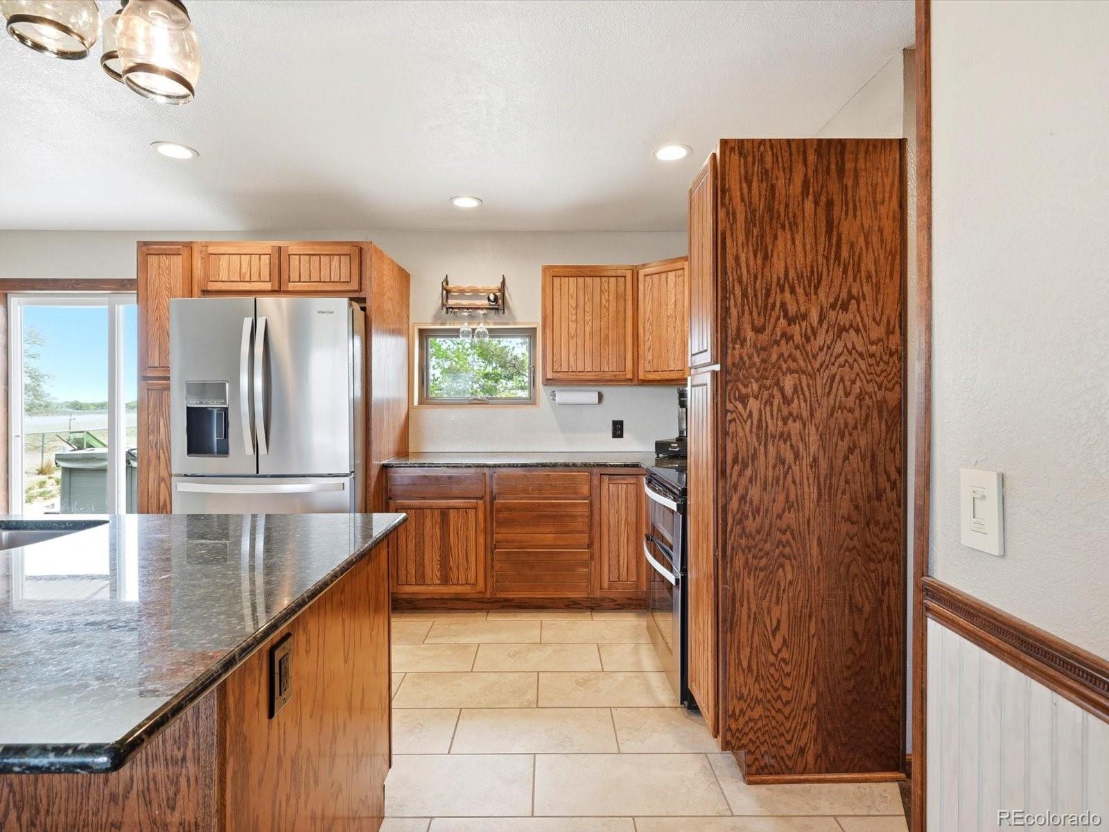 MLS Image #4 for 16903  county road 6 ,fort lupton, Colorado